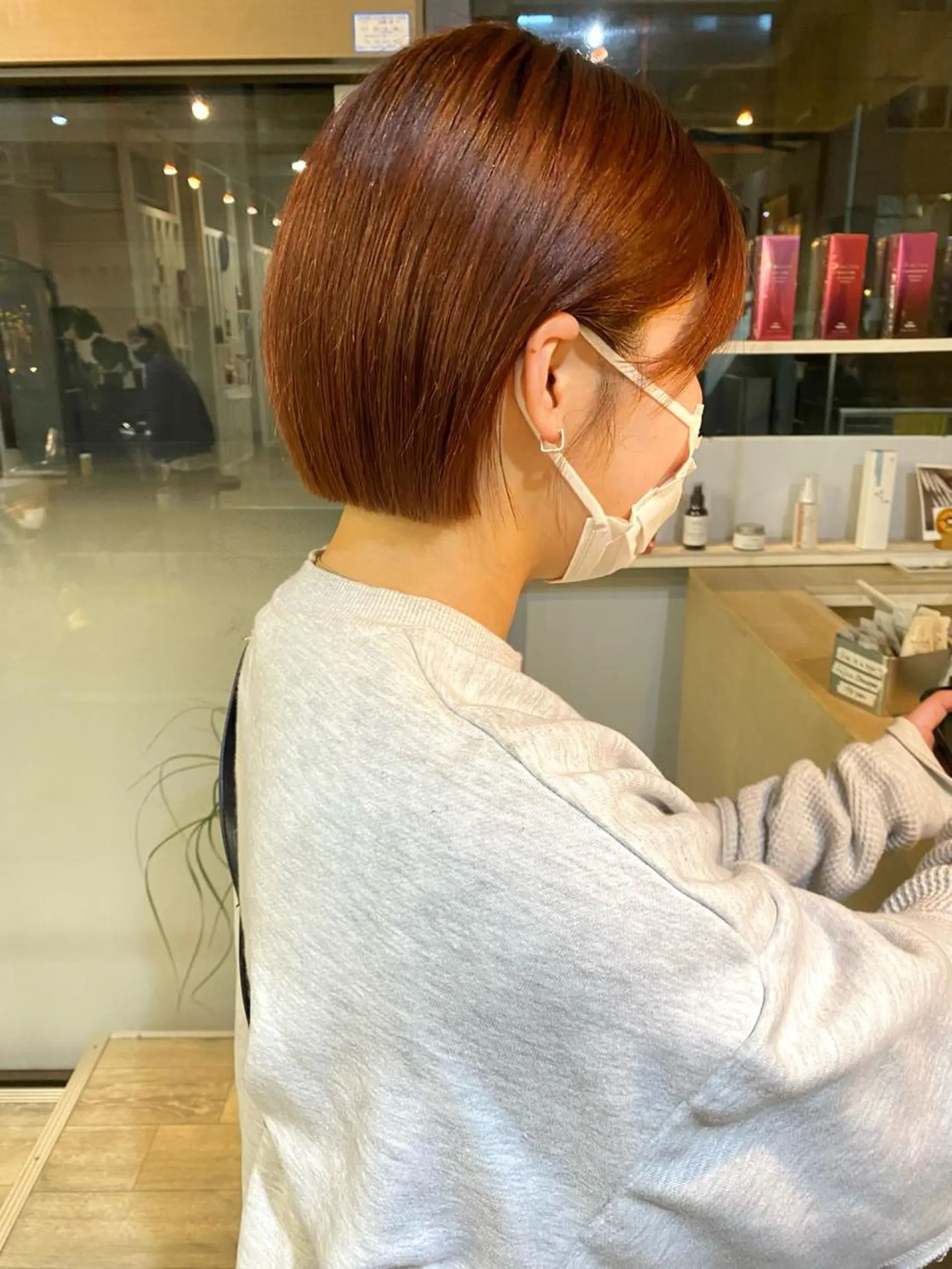 ショート 小林 朋花のヘアスタイル