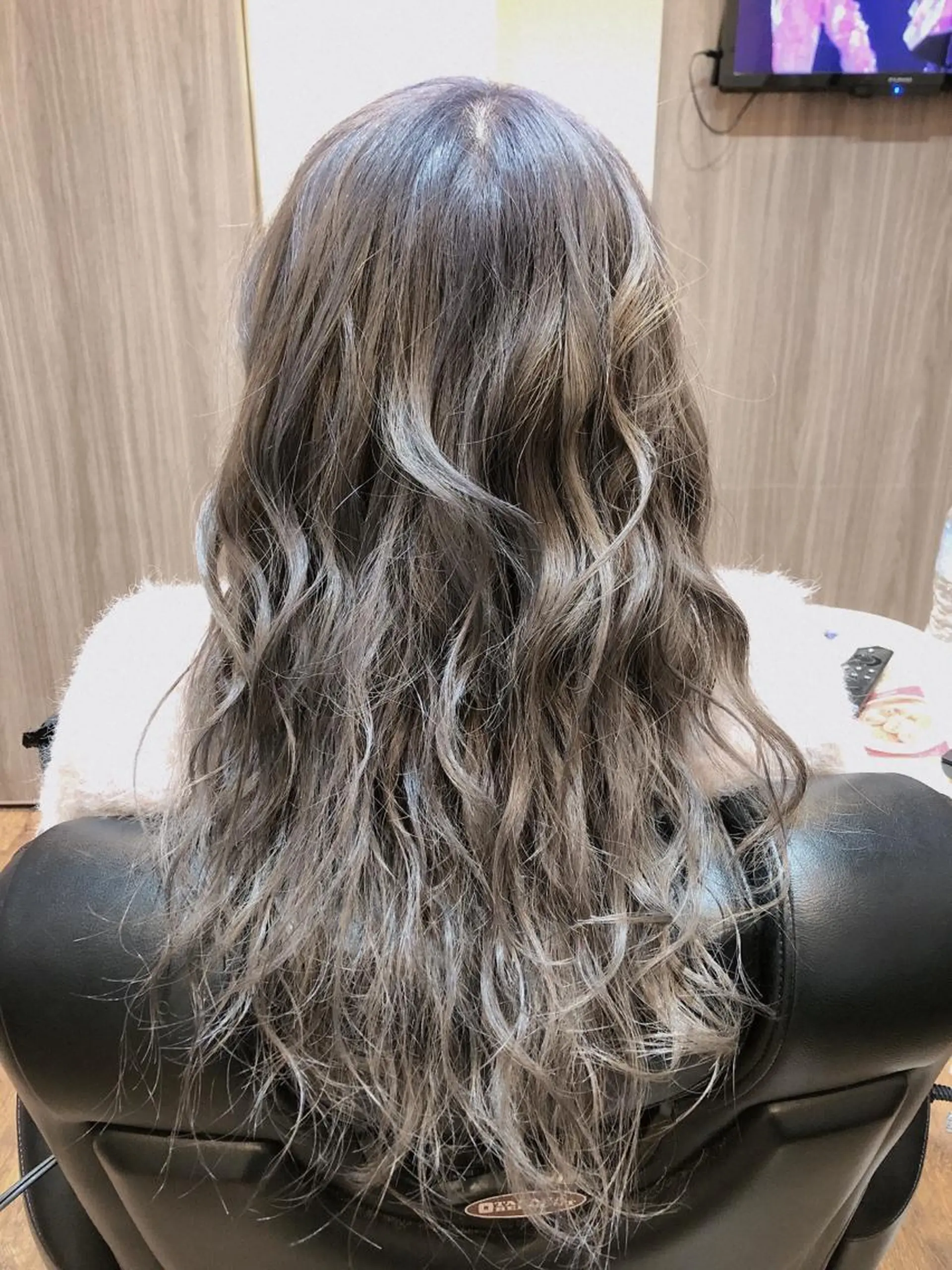 ロング 太白区/白髪ぼかし ハイライト/千葉達人のヘアスタイル