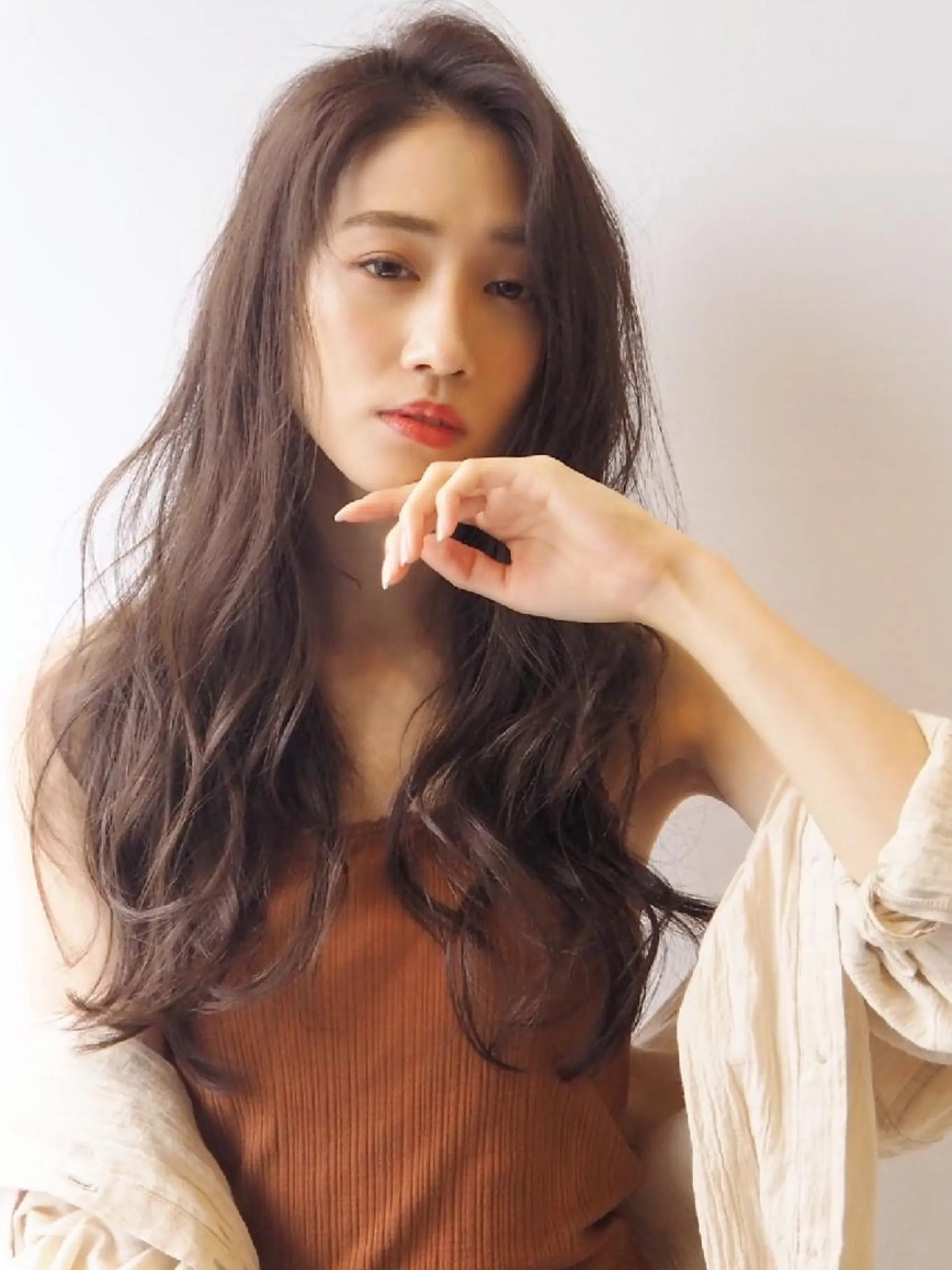 カラー セミロング ブリーチ/ヘアケア/ 艶髪/イギチハルのヘアスタイル