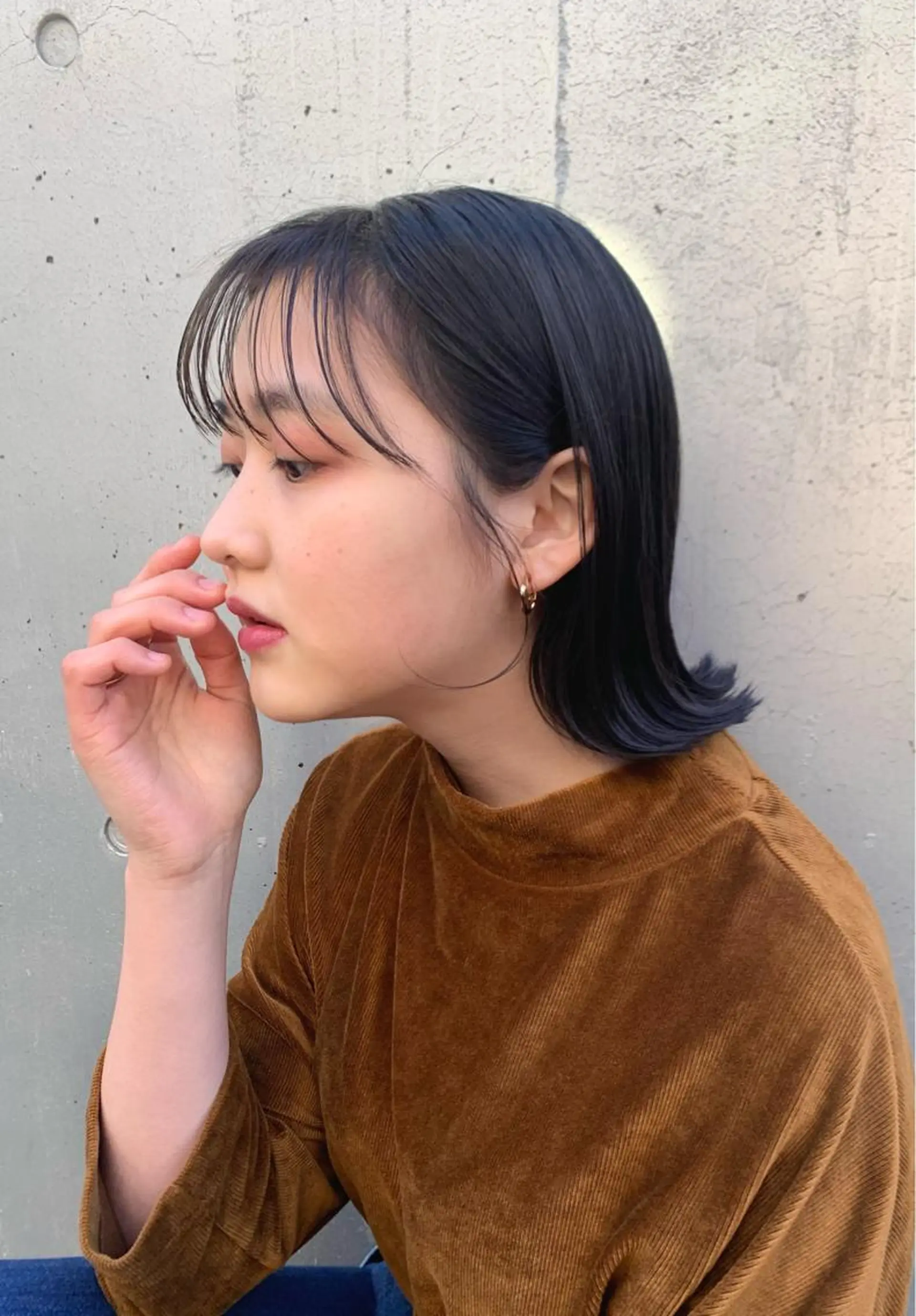 ミディアム ボブ 外ハネヘア 加茂 しのぶのヘアスタイル