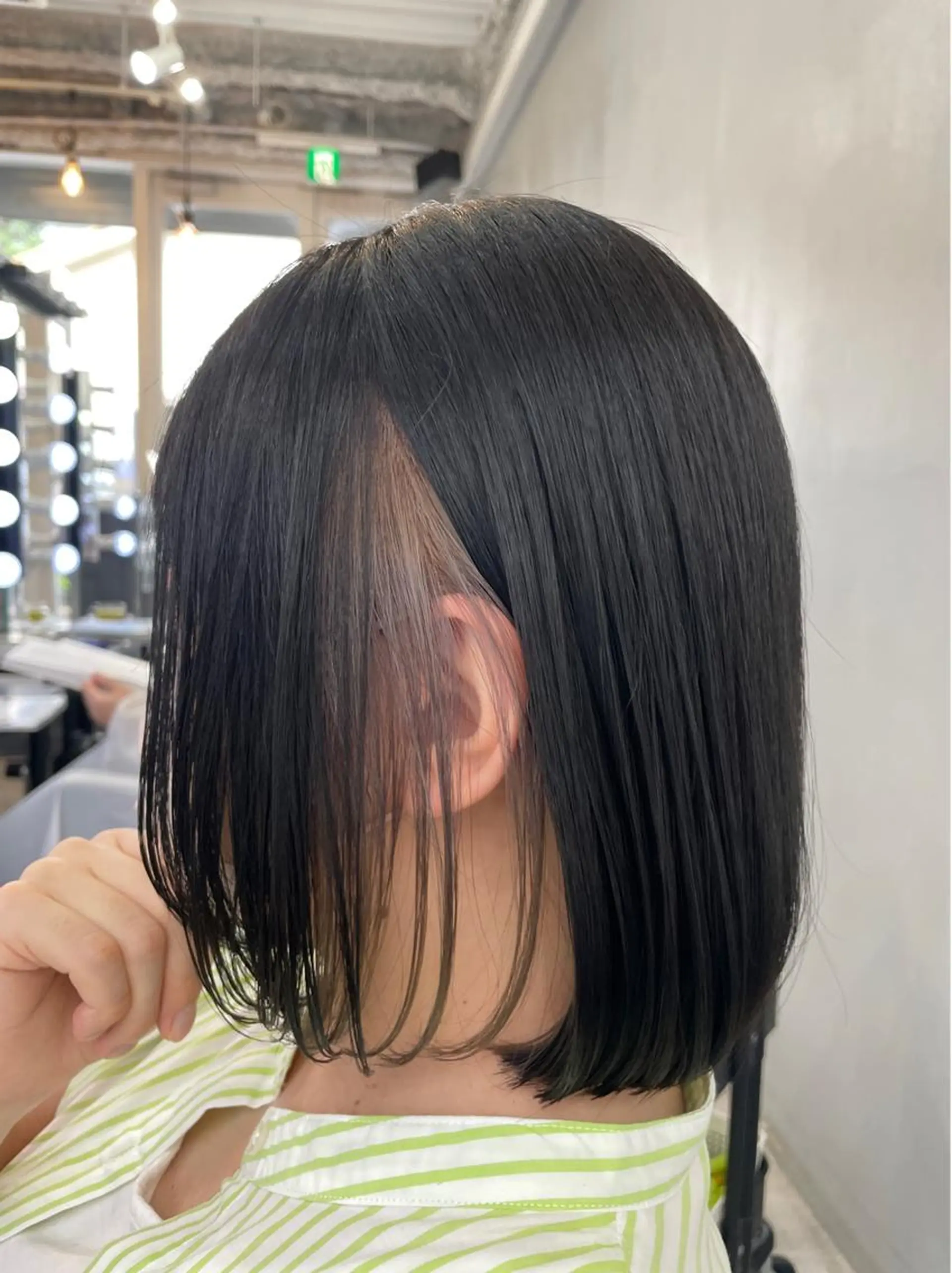ミディアム カラー ベージュカラー グレージュ インナーカラー ボブ カット ヘアカラー ブリーチなし透明感 タケザワミキのヘアスタイル