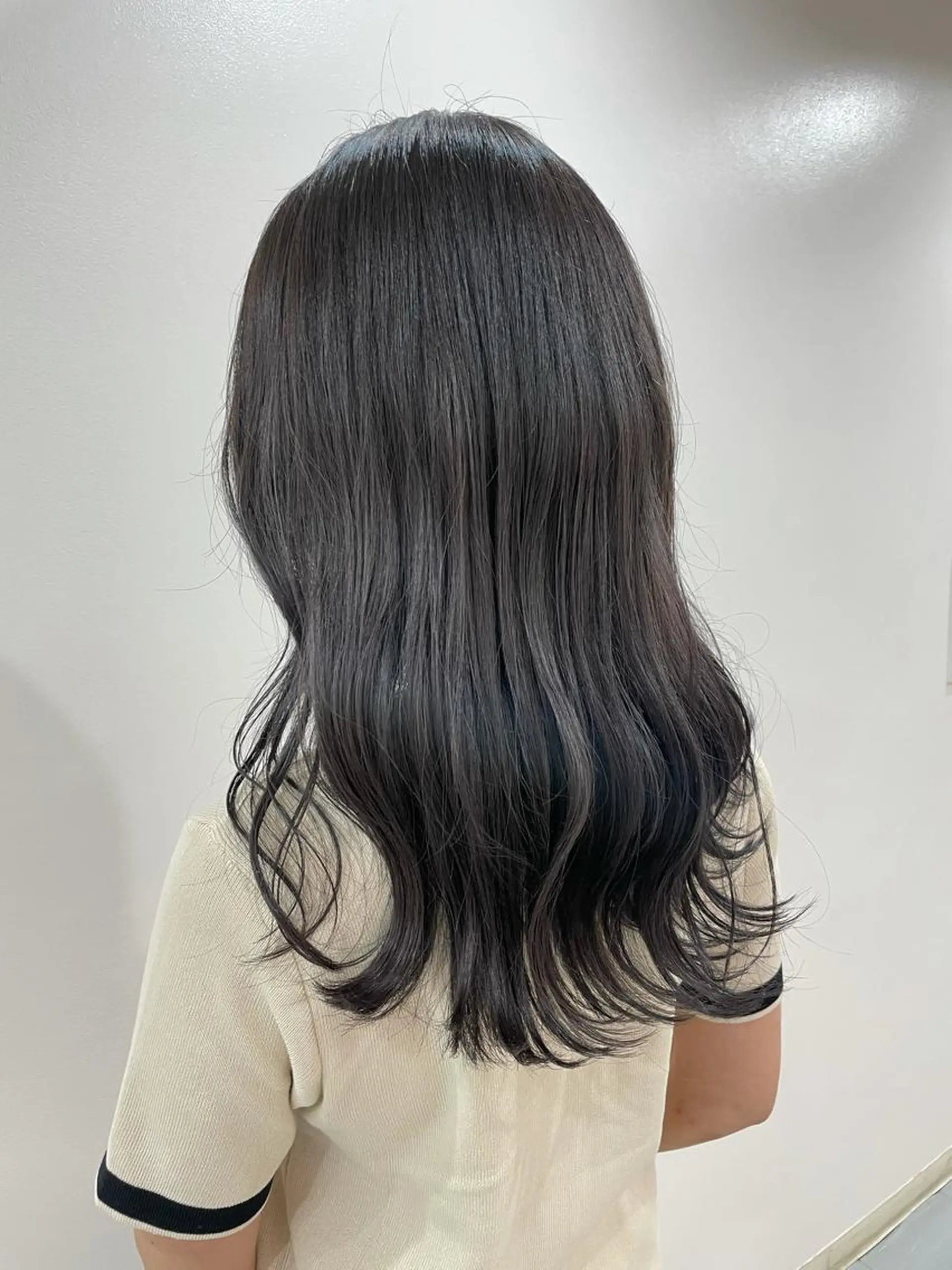 ロング カラー akane .のヘアスタイル