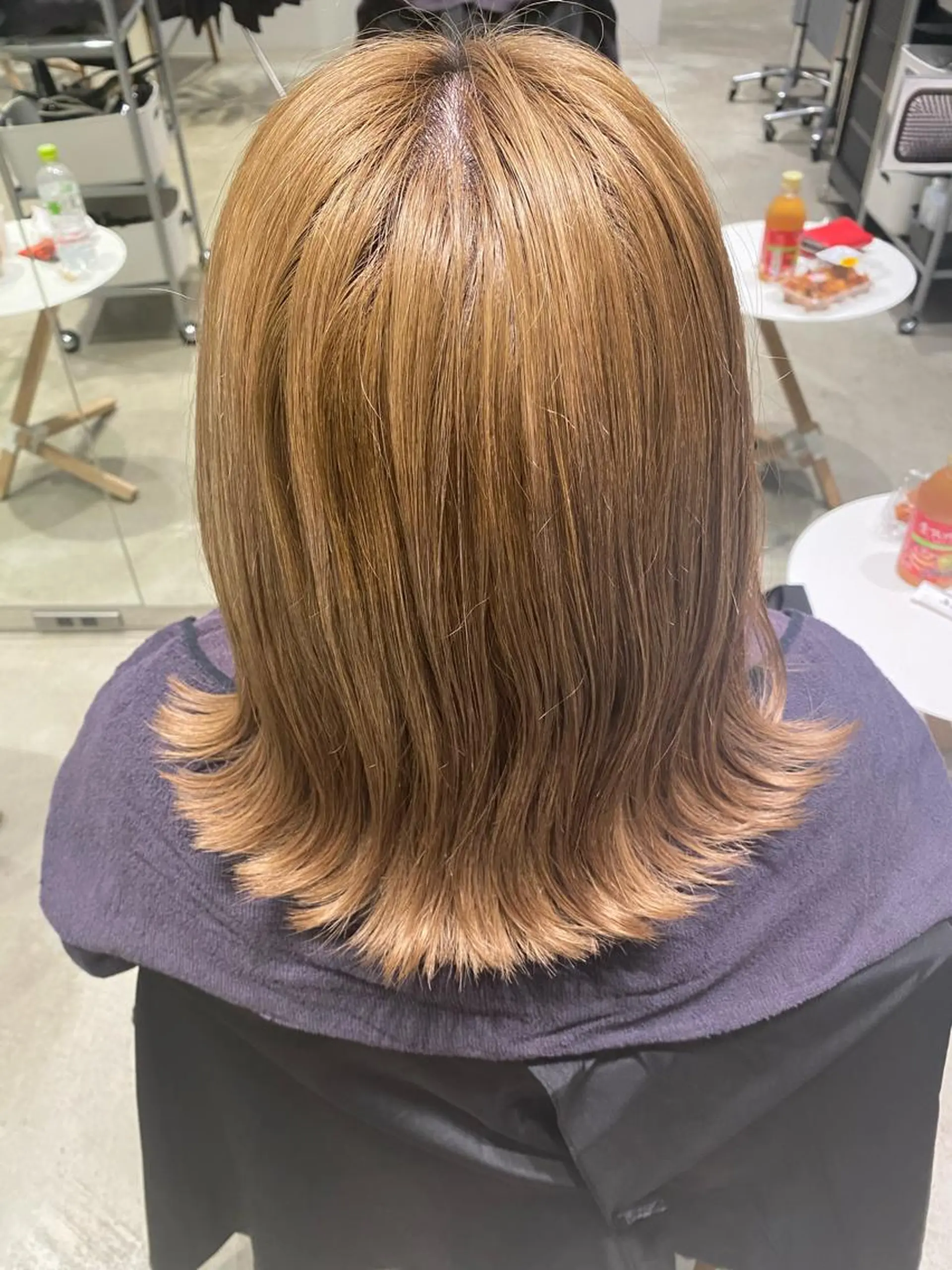 ミディアム カラー 加藤 優紗のヘアスタイル