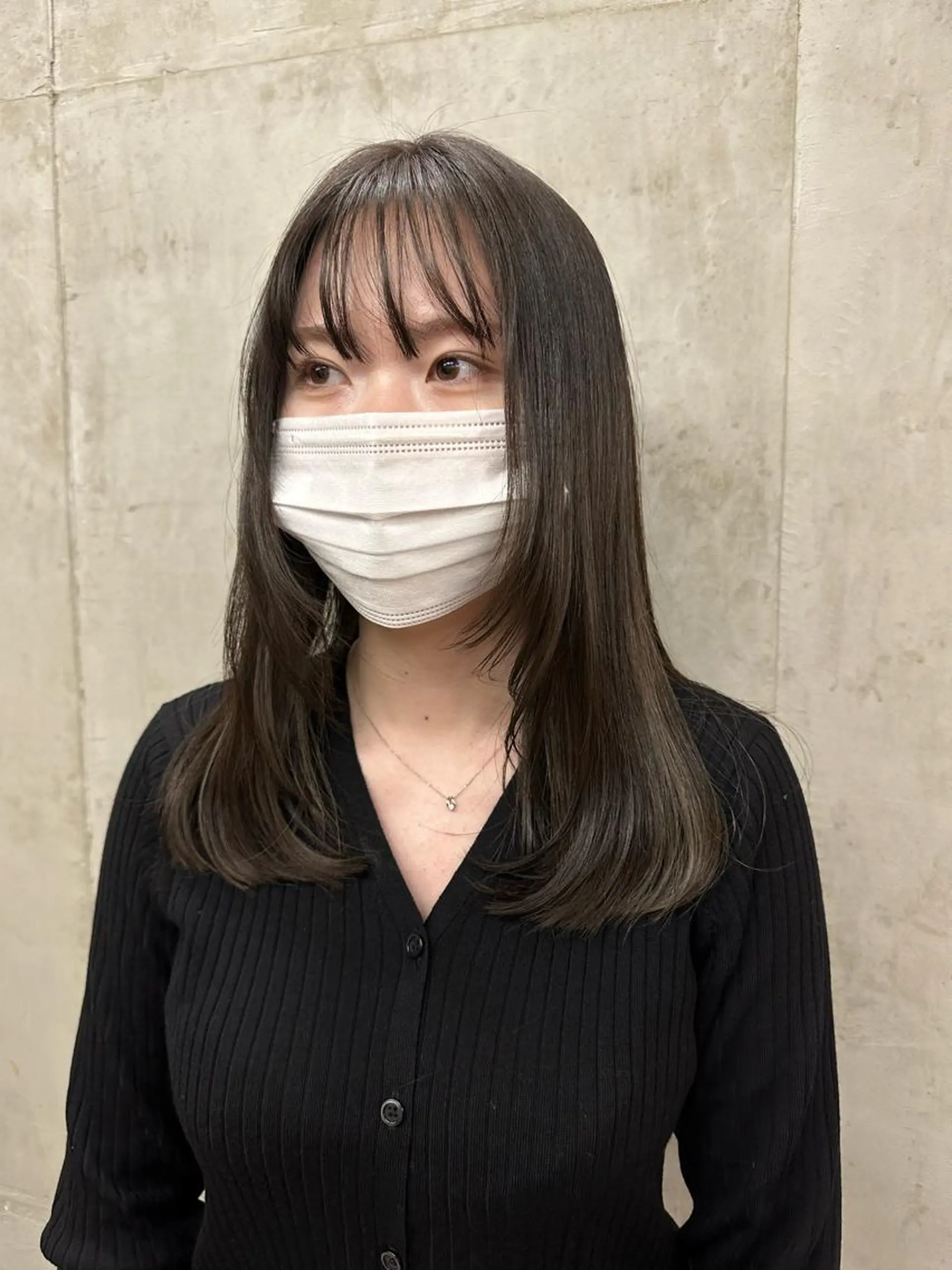 ミディアム SALTWATER AYARIのヘアスタイル