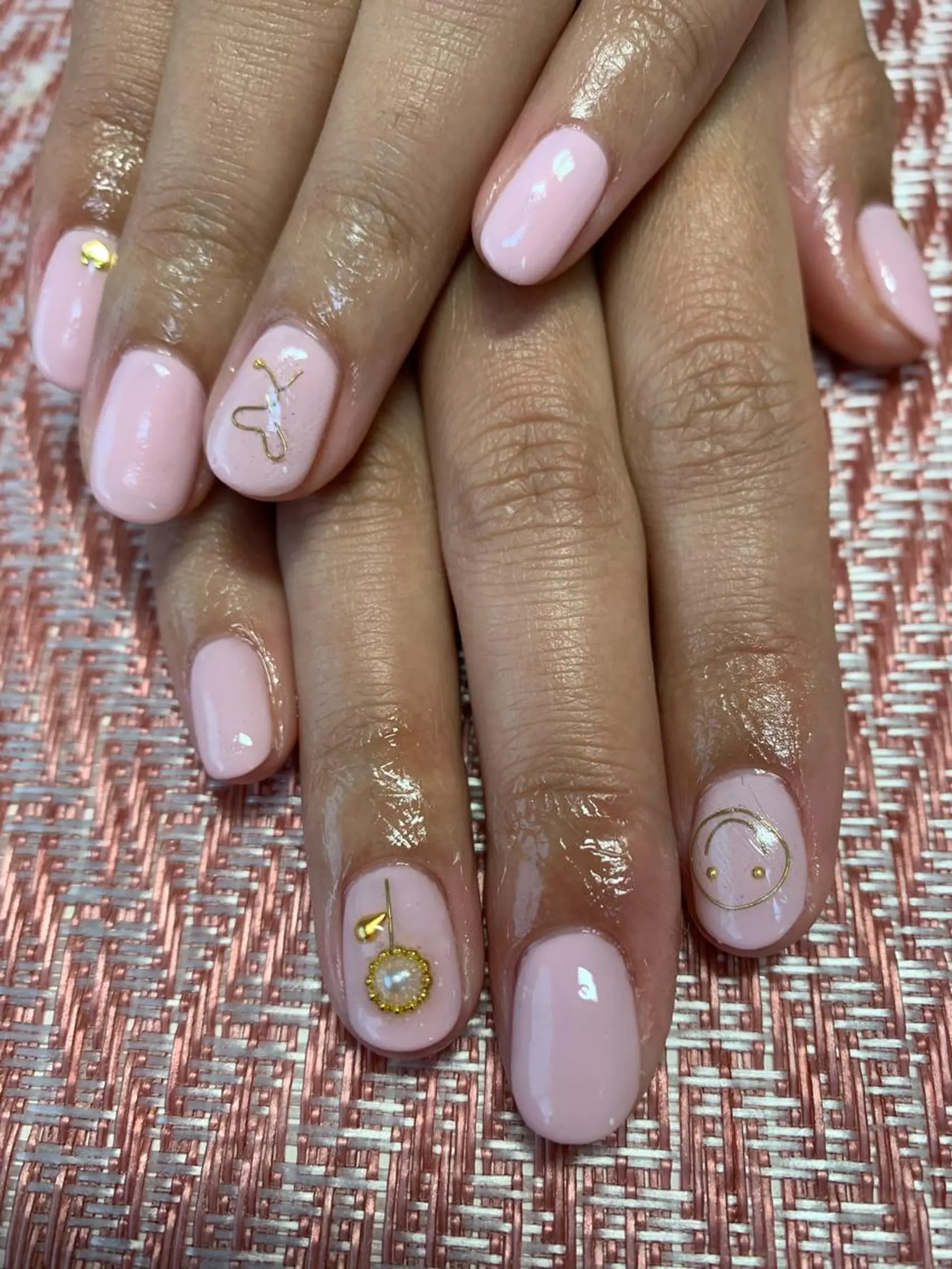 ネイル rukianail 新里のネイルデザイン