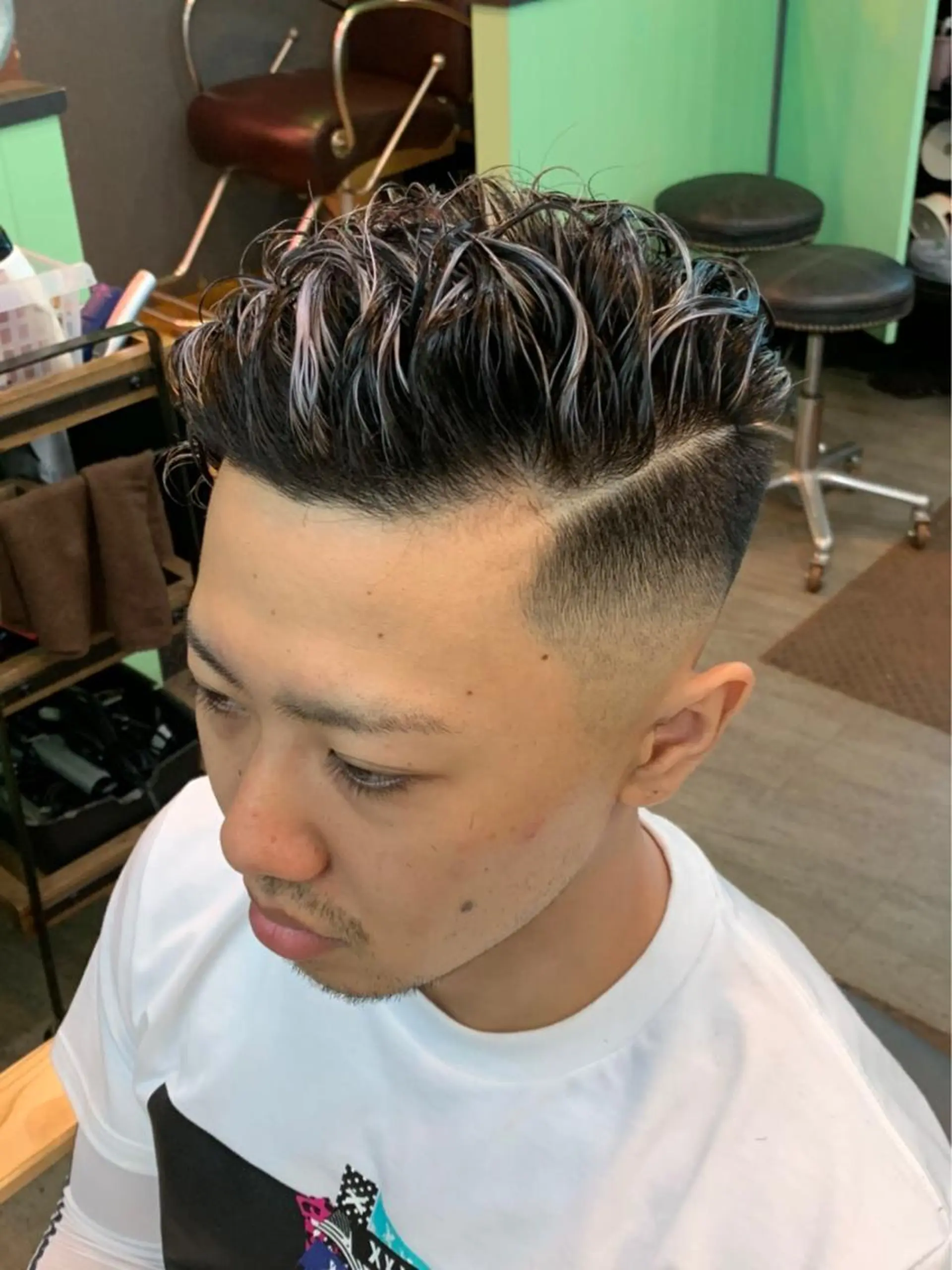 カラー 渋谷/フェード/ 國分 翔のヘアスタイル