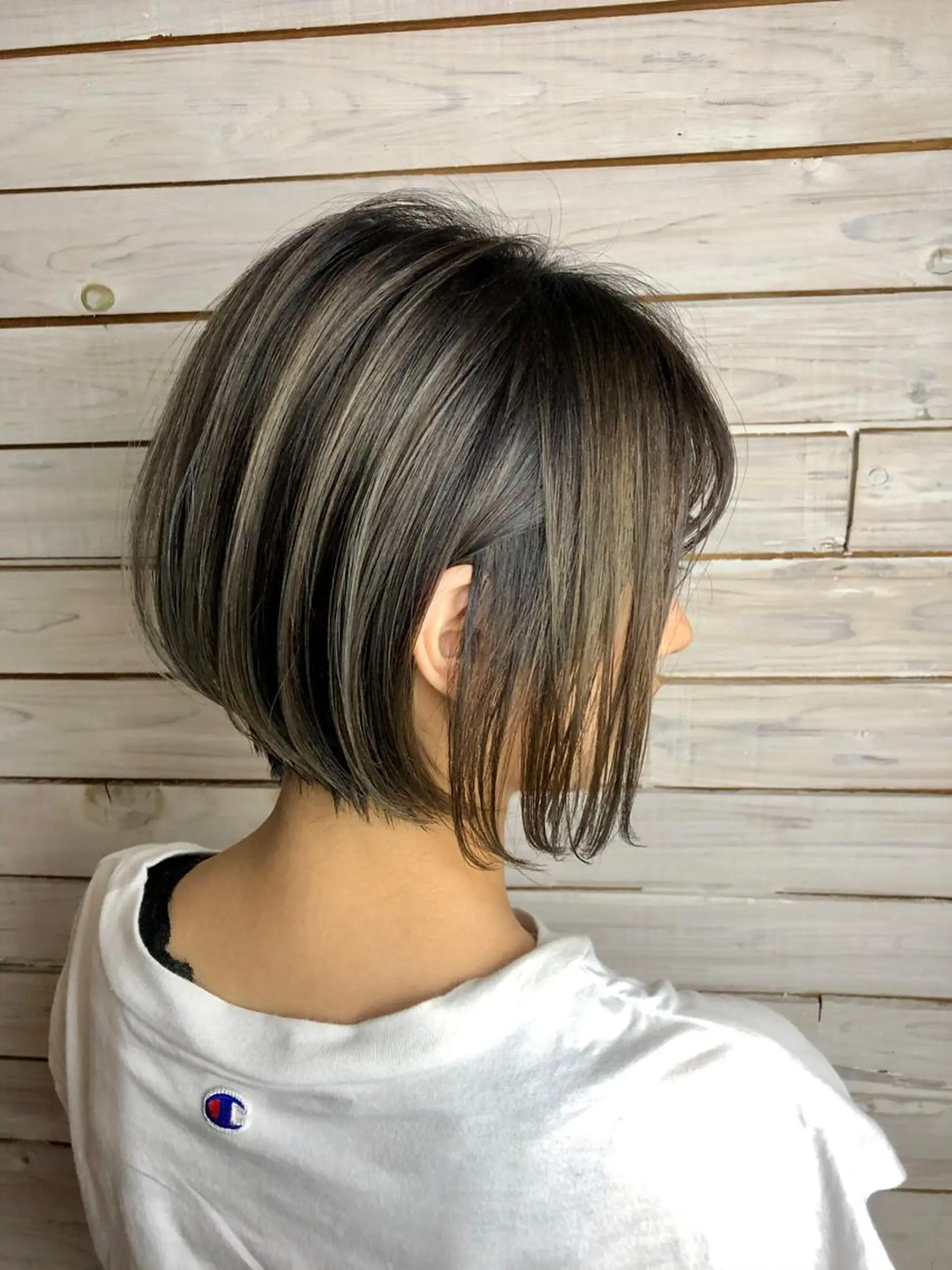 ショート カラー バレイヤージュ レイヤーカット ショートヘア カット ヘアカラー ✨大人美人ショート✨ 店長　藤井一輝のヘアスタイル