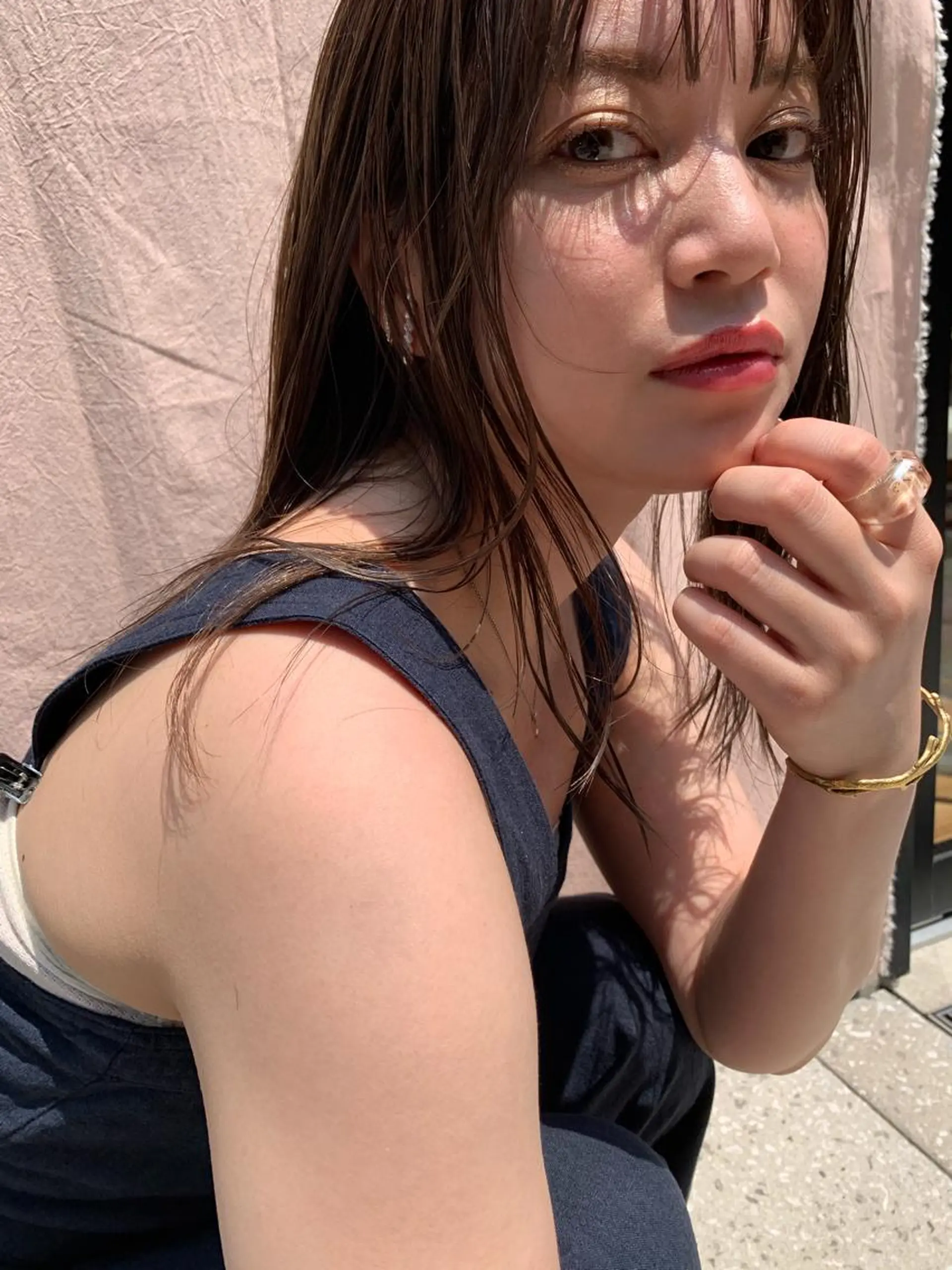 ロング 佐藤 由樹のヘアスタイル