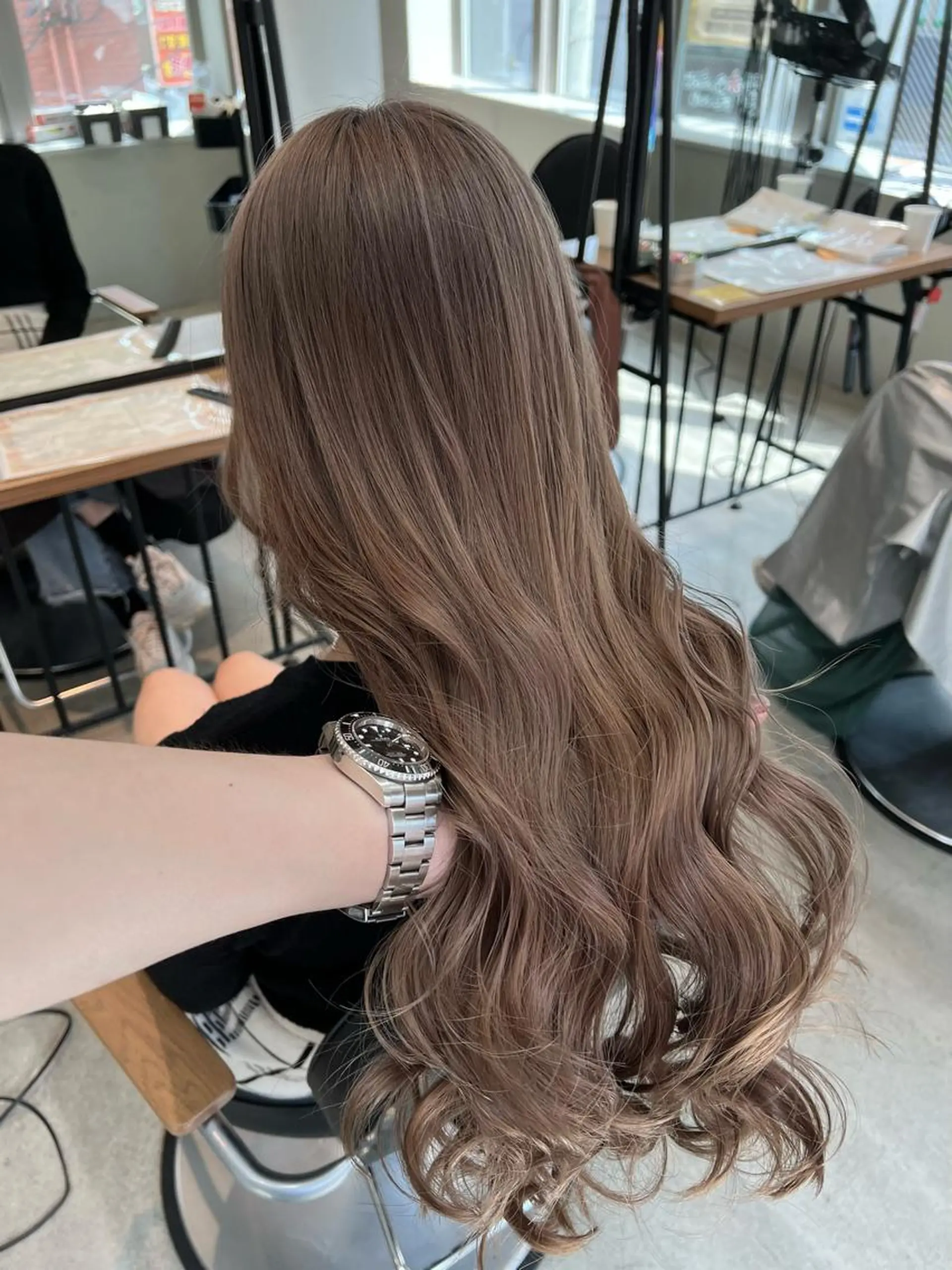 ロング カット ヘアカラー トリートメント lafithhair ruu.南本庄のヘアスタイル