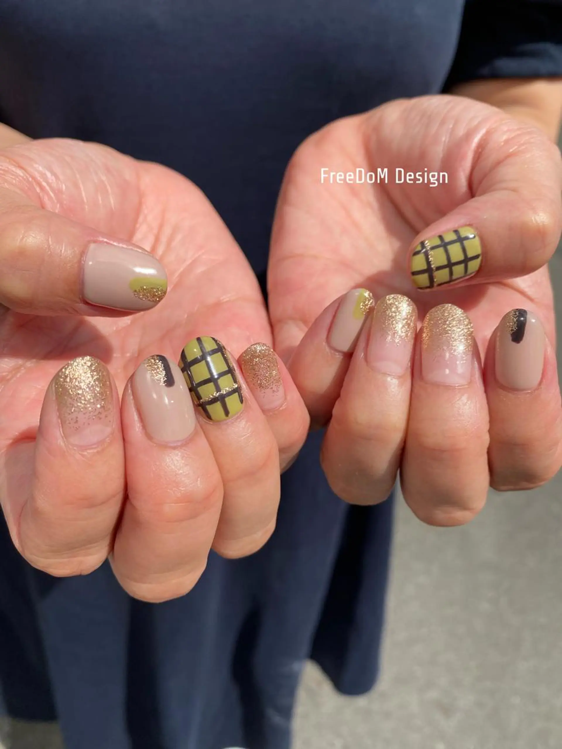 ネイル ＦreeDoＭ   Design所属・W KUMIのネイルデザイン