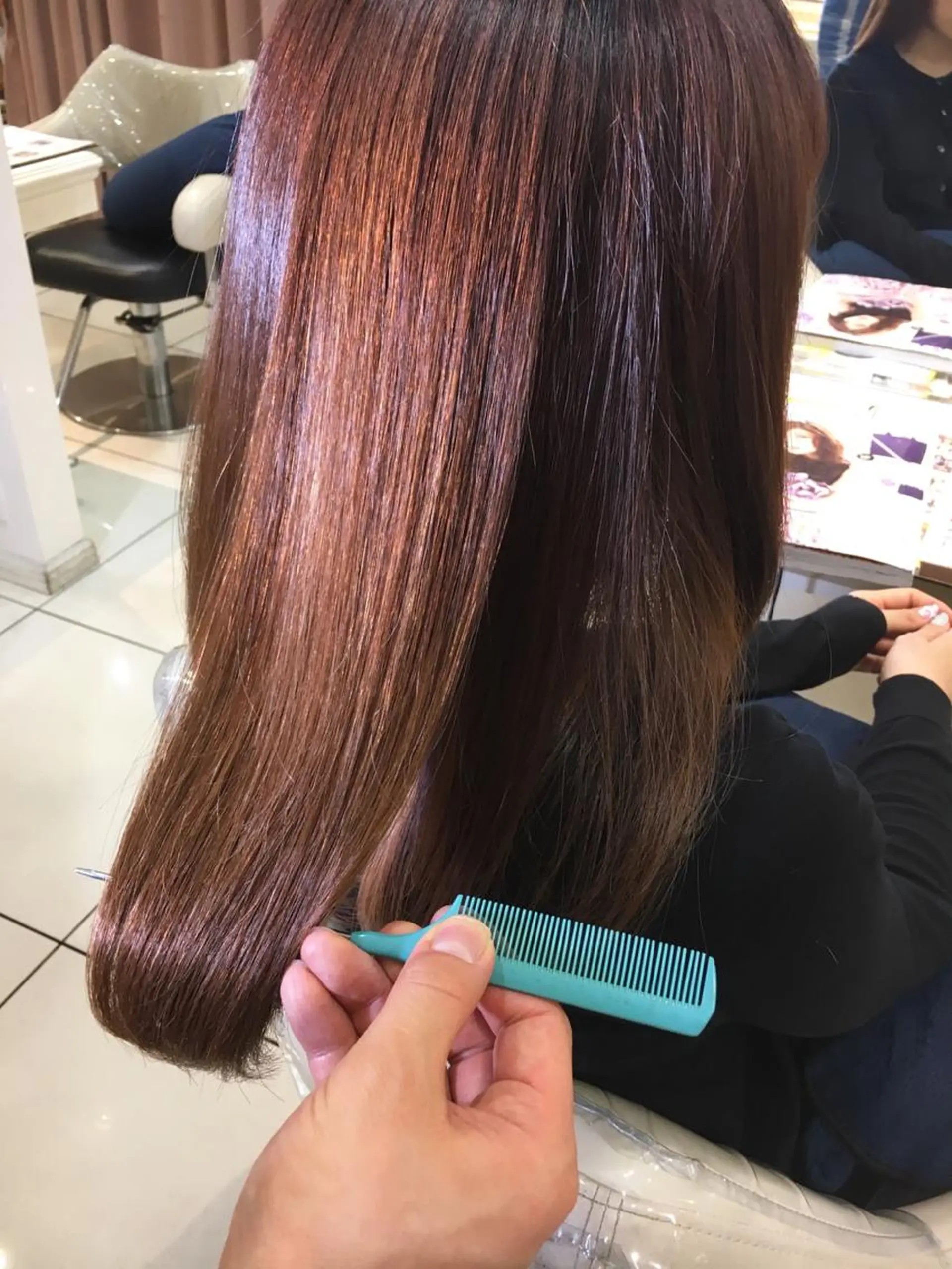 セミロング パーマ ストレートパーマ カット トリートメント 髪質改善/美髪矯正 マネージャー福永のヘアスタイル