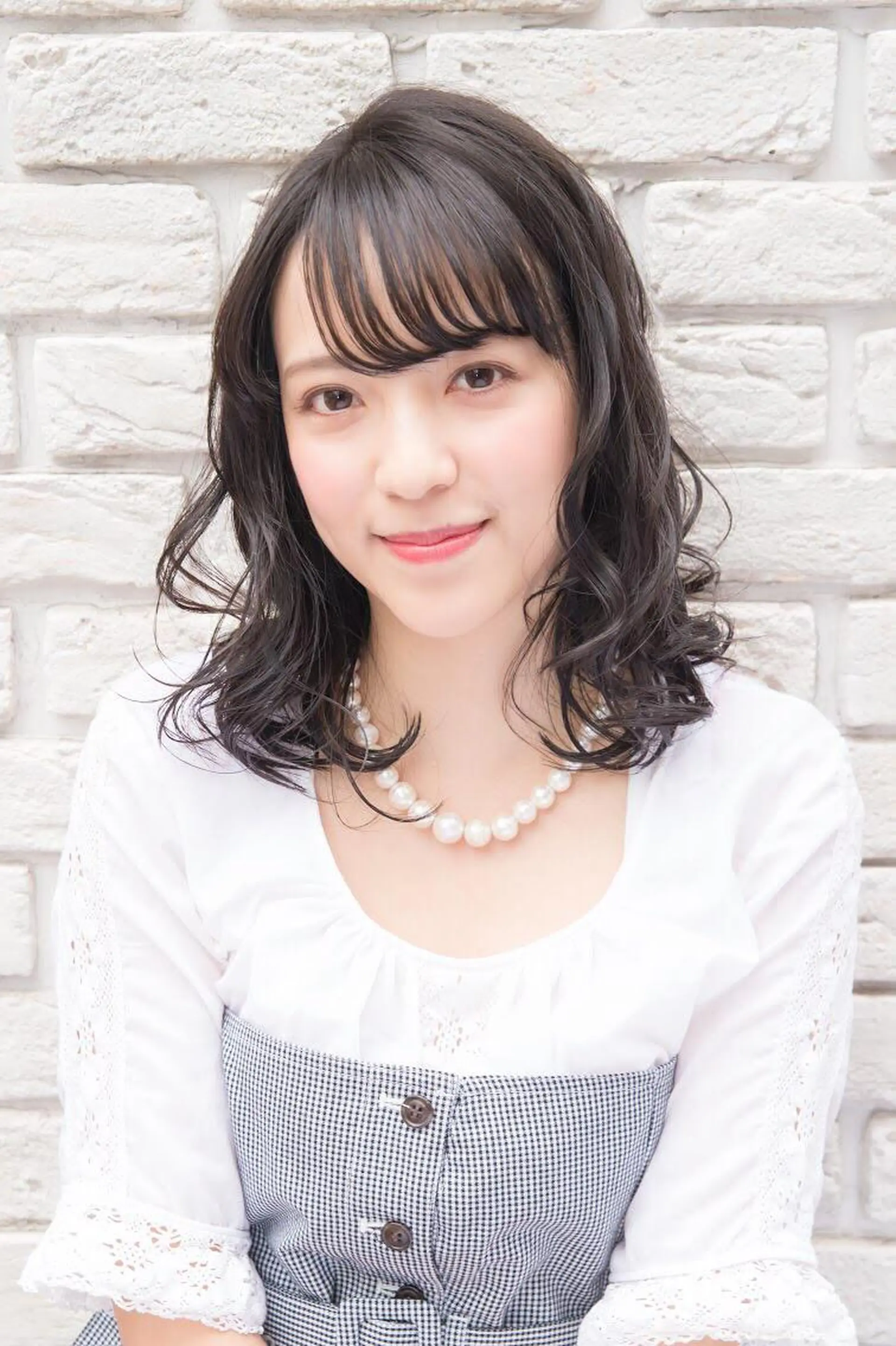 ミディアム 澤崎 智代のヘアスタイル