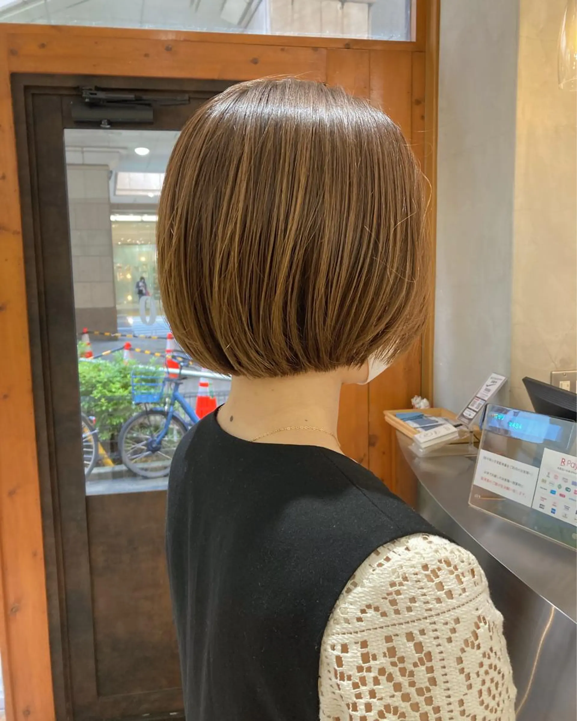 ショート カット 金子 歩実のヘアスタイル