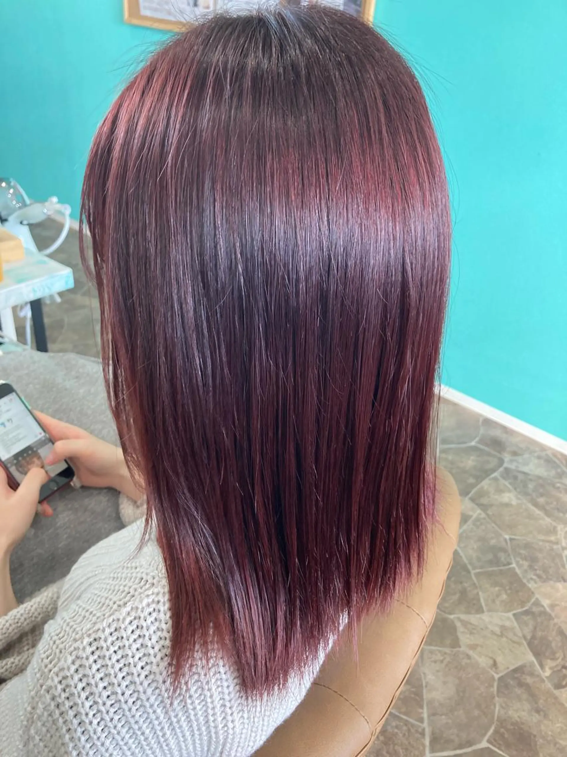 セミロング ヘアカラー 大谷 亜依のヘアスタイル