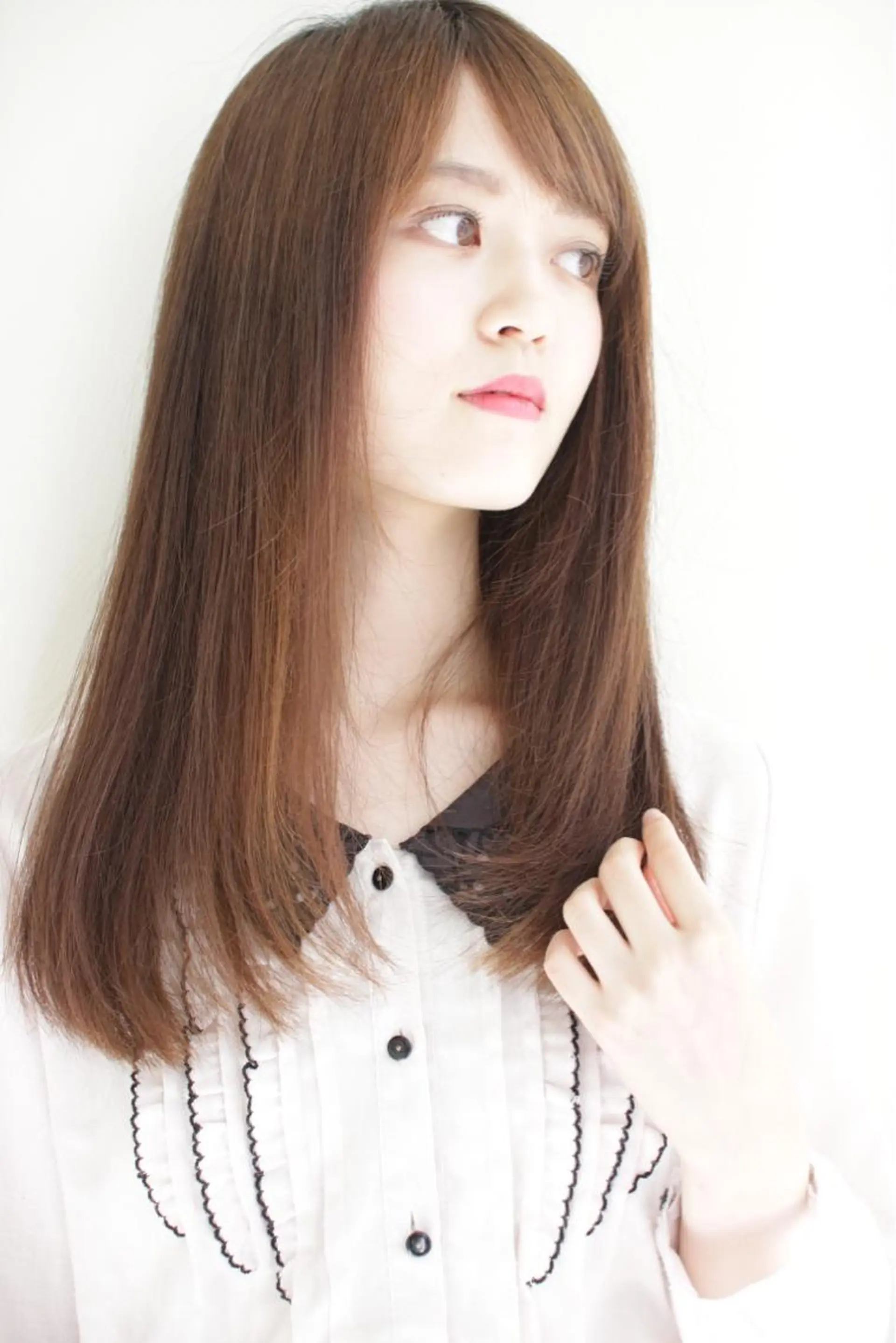 ロング カラー パーマ ヘアアレンジ ネイル マツエク・マツパ レイヤー＆カラー 人気美容師倉崎涼のヘアスタイル