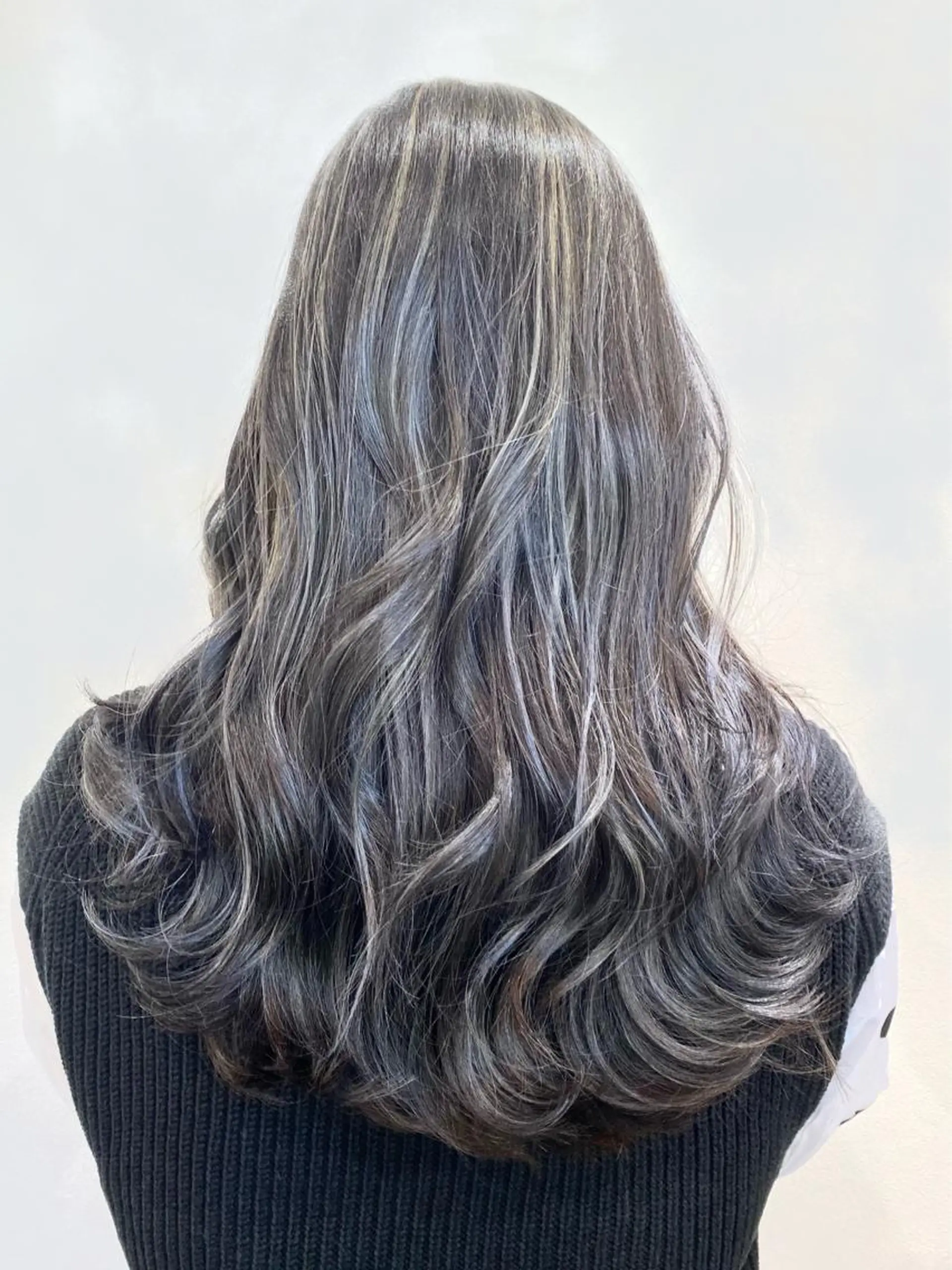 ロング カラー ハイライトカラー ハイライト Ace所属・ハルカ ・のヘアスタイル