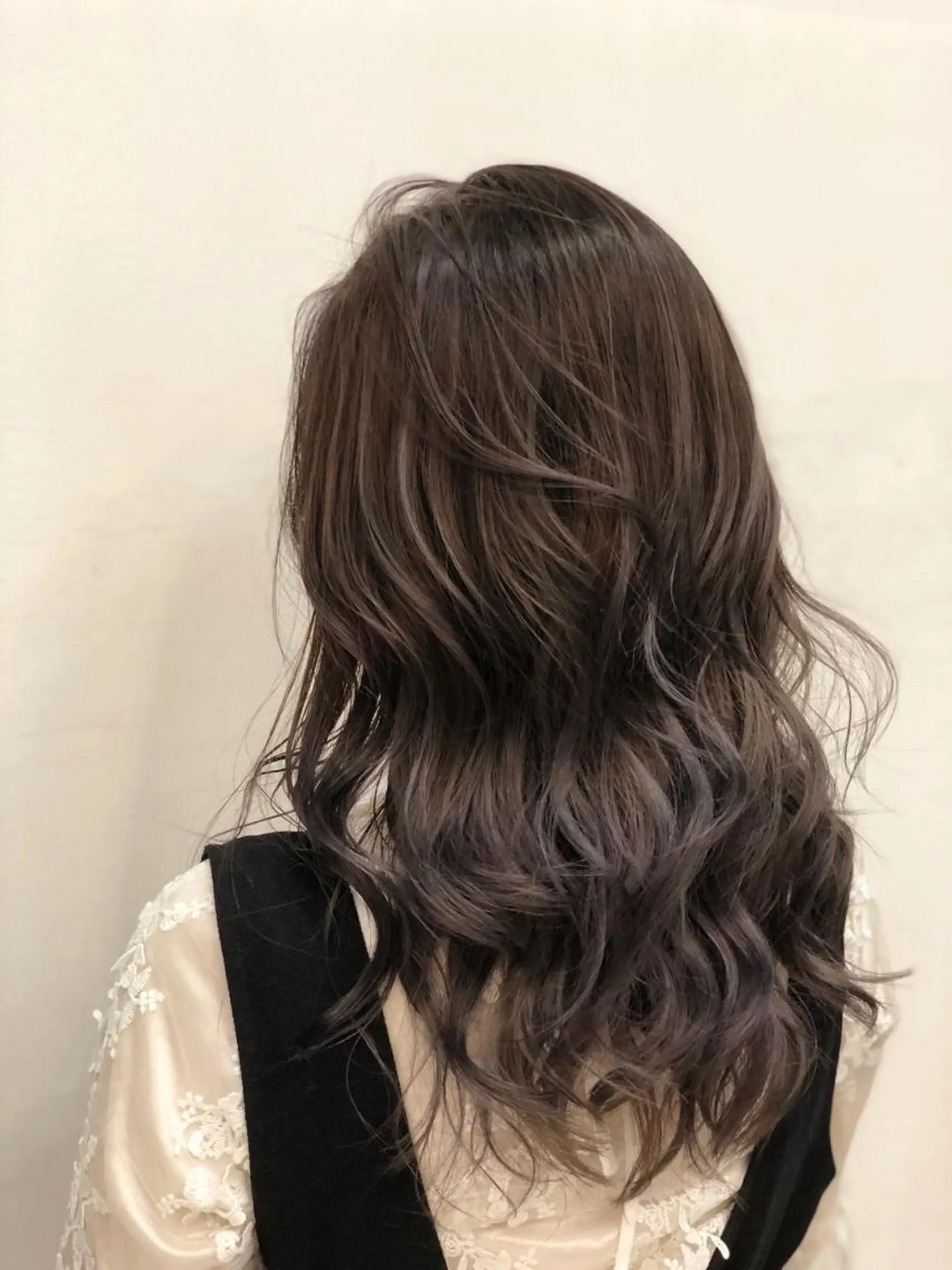 ロング カラー カット ヘアカラー トリートメント 斉藤 翔平のヘアスタイル