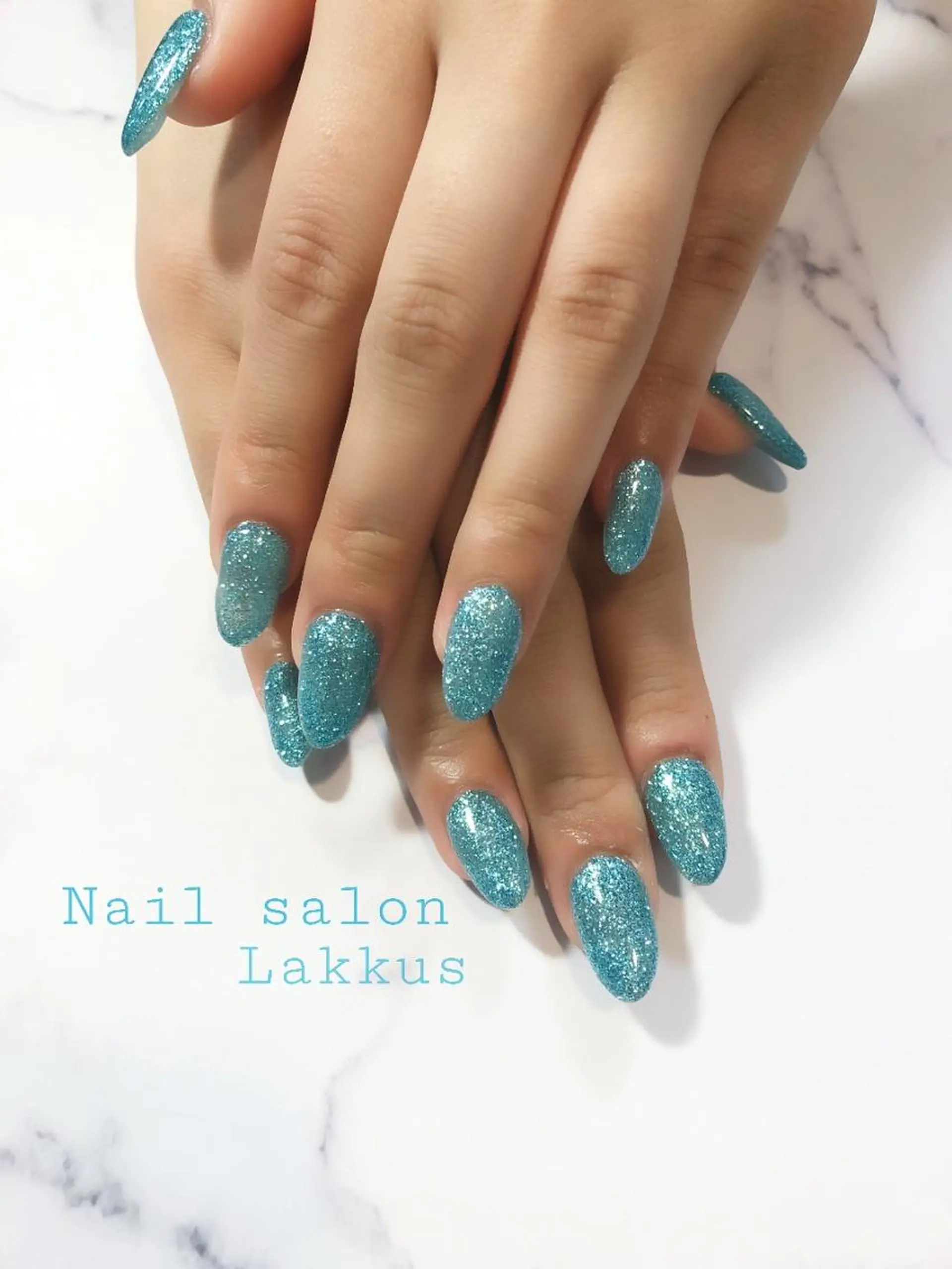 ネイル キラキラネイル Lakkus T－Mのネイルデザイン