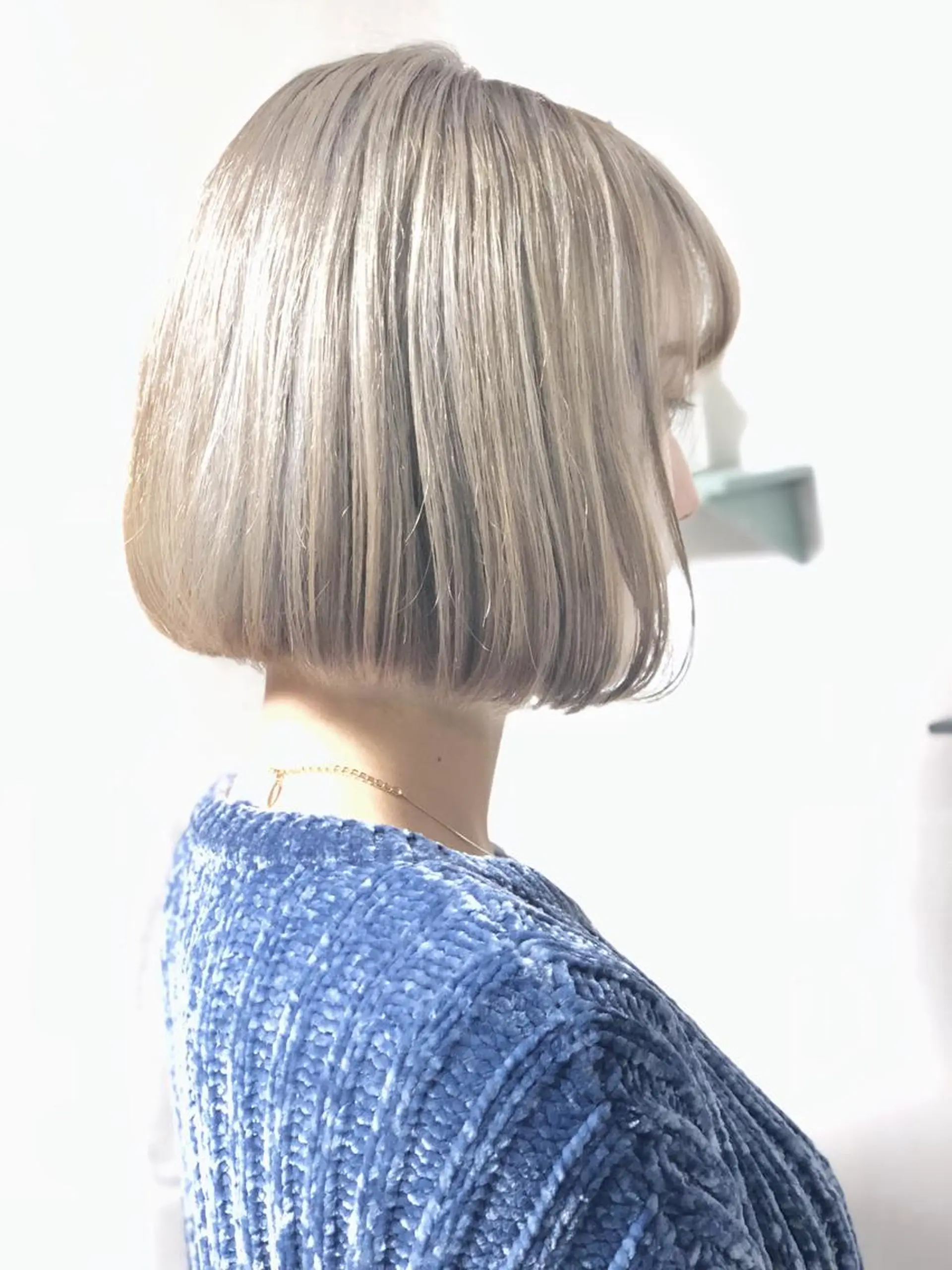 ショート カラー パーマ ヘアアレンジ 推し活専用 【派手髪】飯野ゆかりのヘアスタイル
