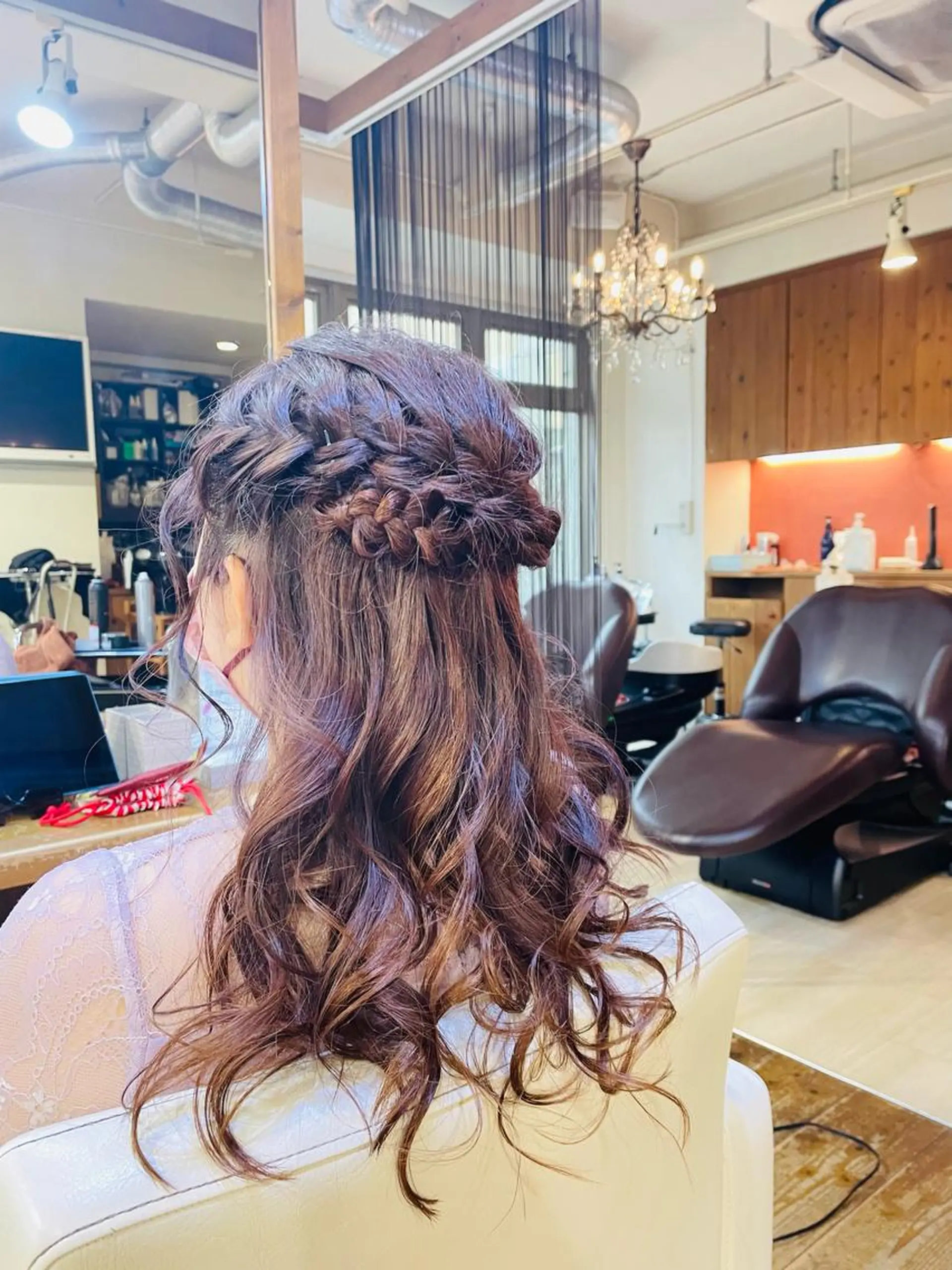 セミロング 山木 裕子のヘアスタイル