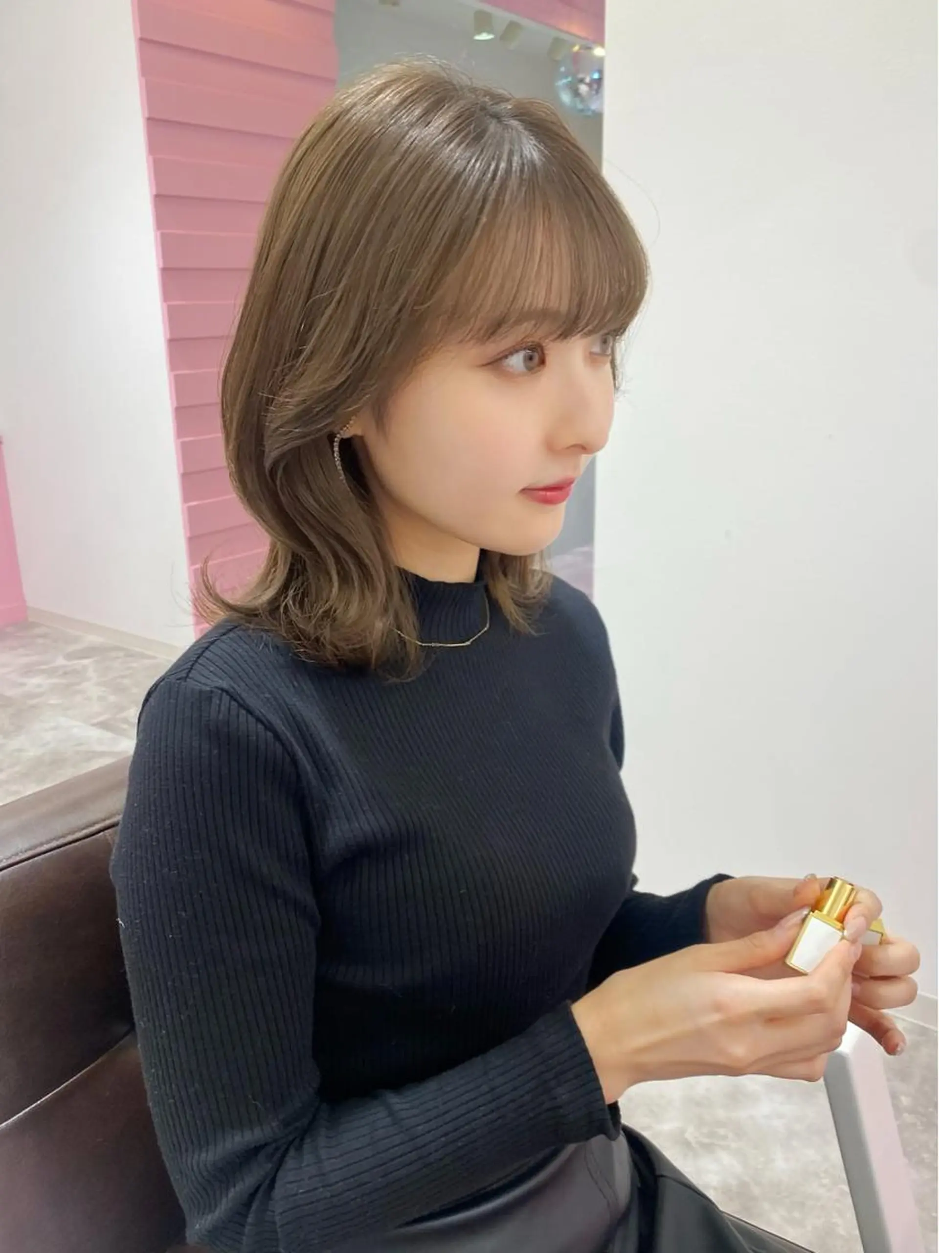 ミディアム 髪質改善韓国レイヤー SHIORI🦋のヘアスタイル