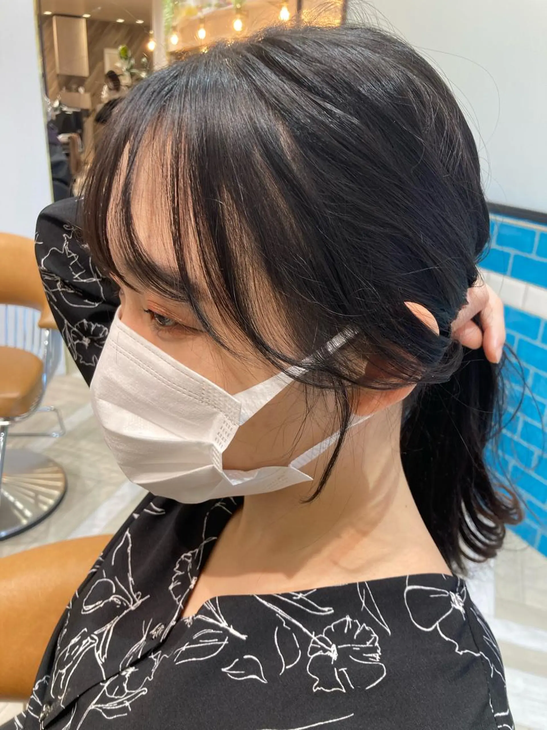 セミロング 顔まわりレイヤー 韓国風ヘア レイヤーカット おくれ毛 シースルーバング レイヤー/前髪/ 韓国/CHIHIROのヘアスタイル