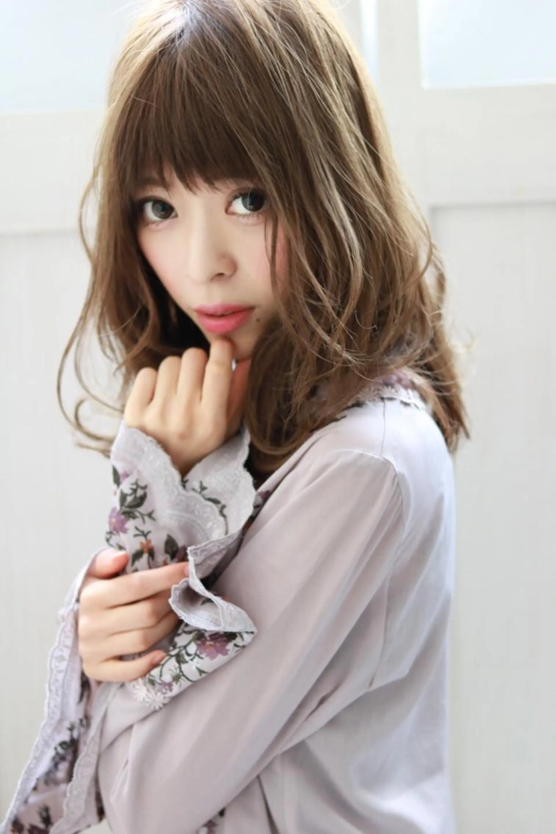 ミディアム ヘアカラー トリートメント ほさか しんごのヘアスタイル