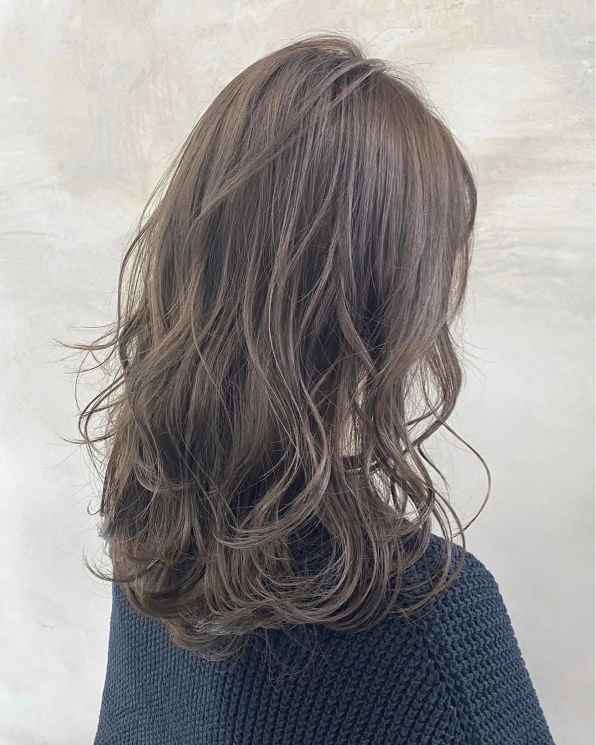 セミロング カラー ブリーチ 透明感カラー ブリーチなしカラー レイヤーカット カット ヘアカラー トリートメント 🫧透明感カラー🫧 OIKAWAのヘアスタイル