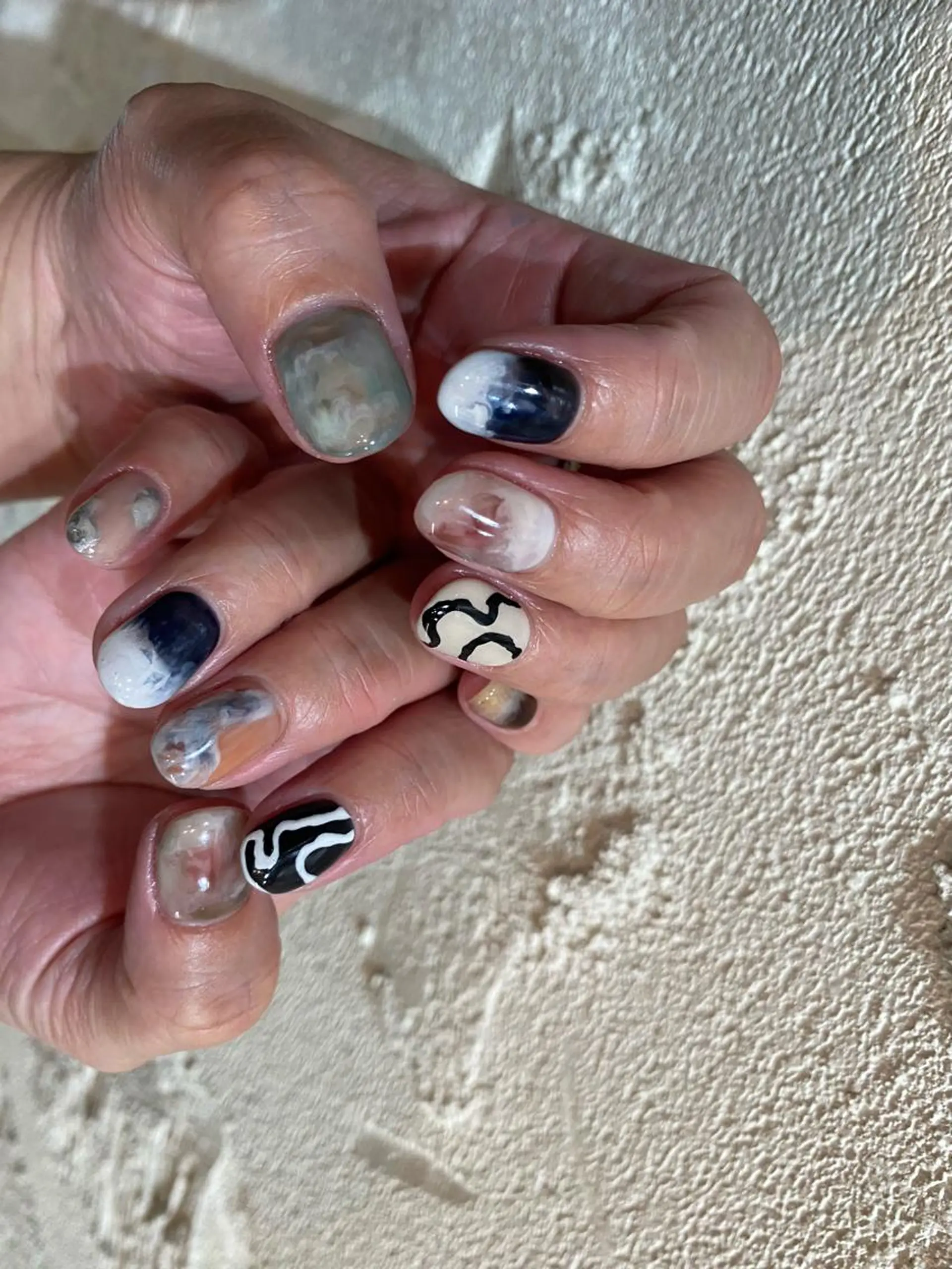 ネイル 持ち込み ハンドネイル 栗林 実莉のネイルデザイン