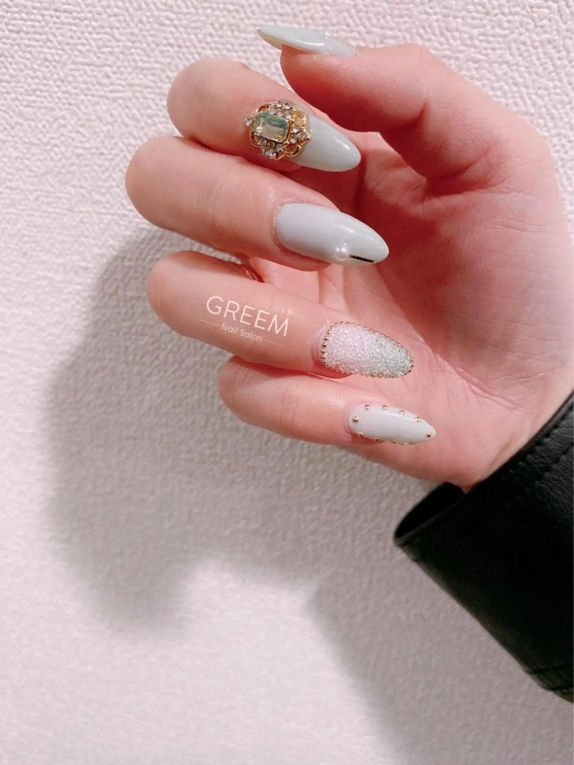 ネイル グラデーション キラキラネイル 韓国ネイル ピスタチオネイル 春ネイル GREEM グリームのネイルデザイン