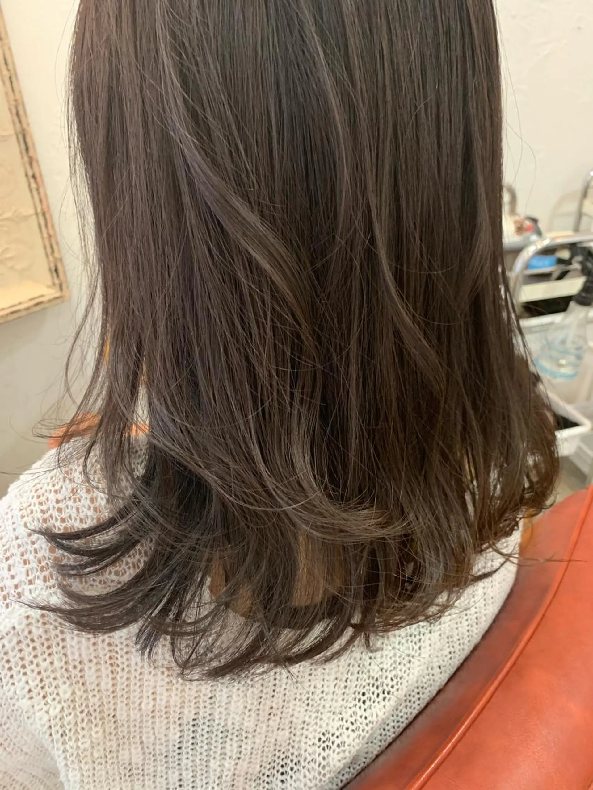 セミロング カラー fio マナミのヘアスタイル
