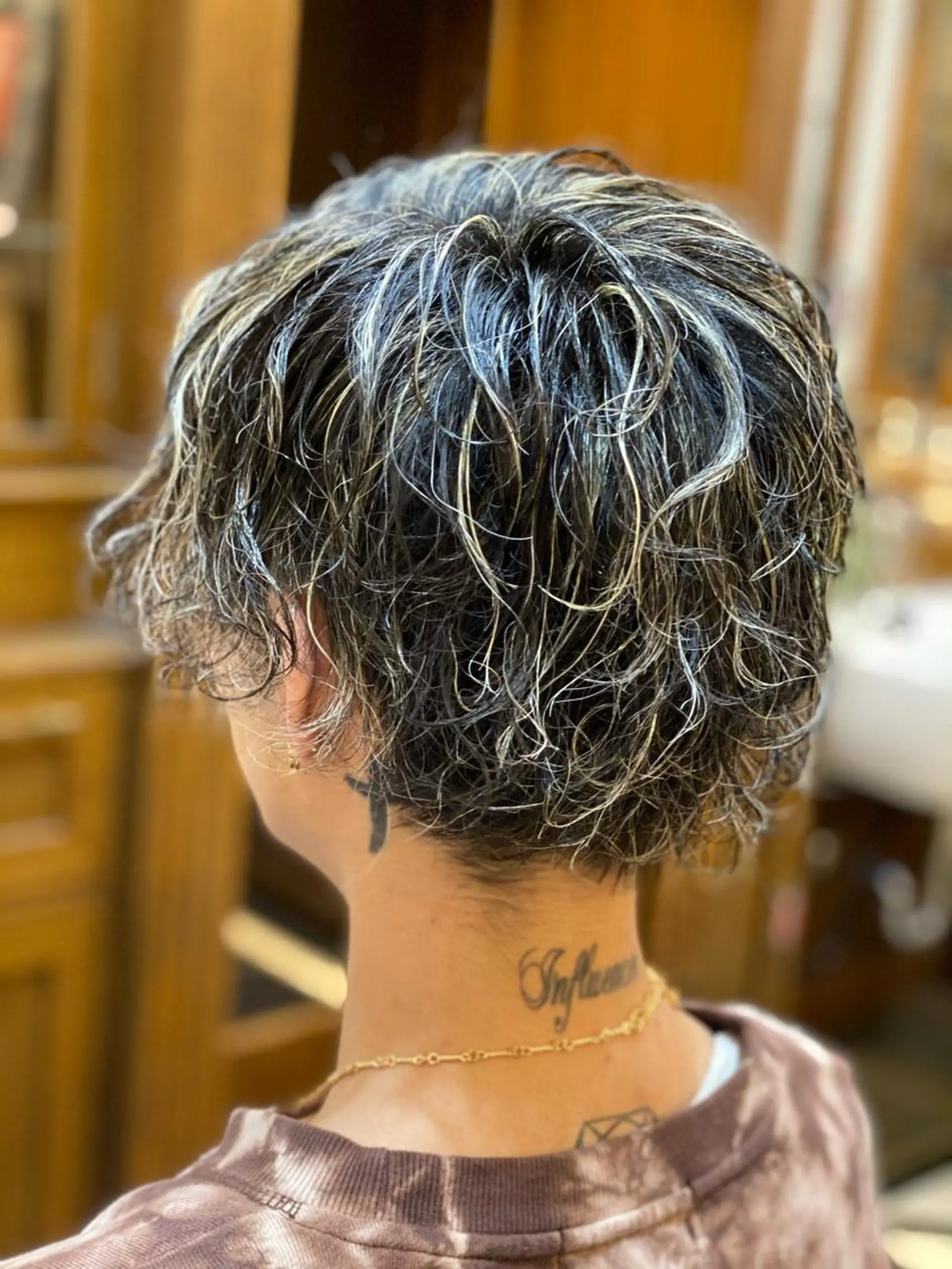 カラー ハイライトカラー 💈 クラモトダイセイのヘアスタイル