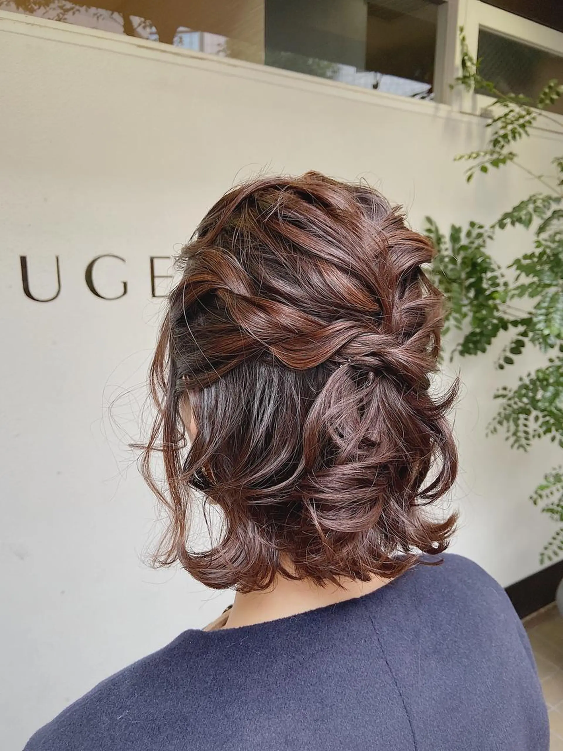 ミディアム 早稲田 千尋のヘアスタイル