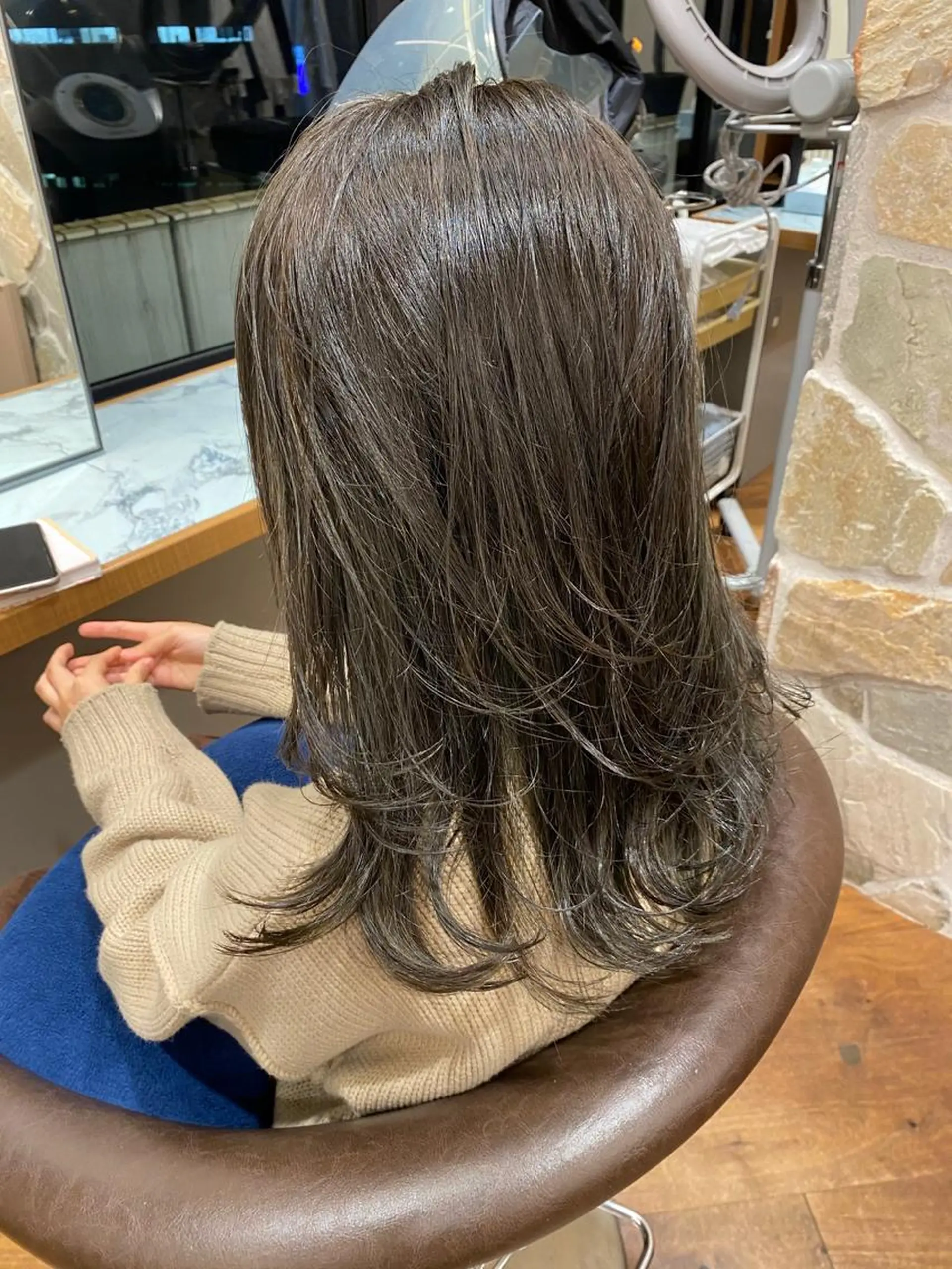 セミロング レイヤー/グレージュ メンズパーマのヘアスタイル