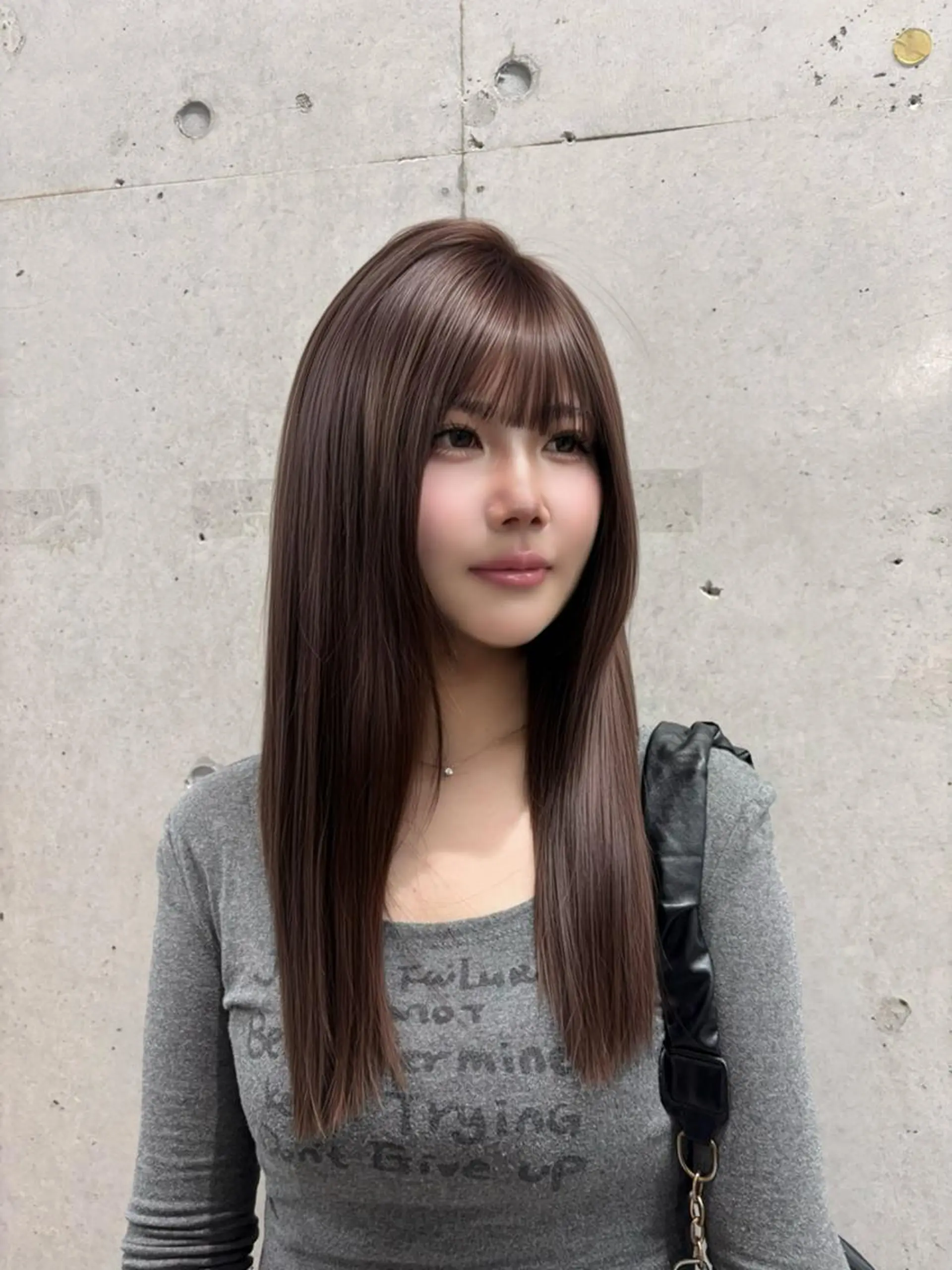 カラー ロング アッシュ アッシュブラウン ブラウンカラー ダブルカラー ヘアカラー 韓国ヘア💖Wカラー 💖透明感カラー💖のヘアスタイル