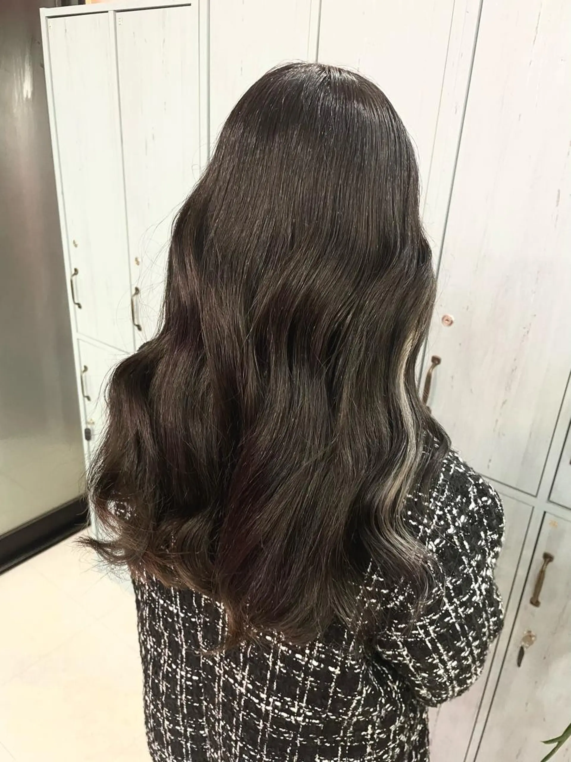 ロング カラー ブリーチ✖️レイヤー MANATO🎨🌈のヘアスタイル