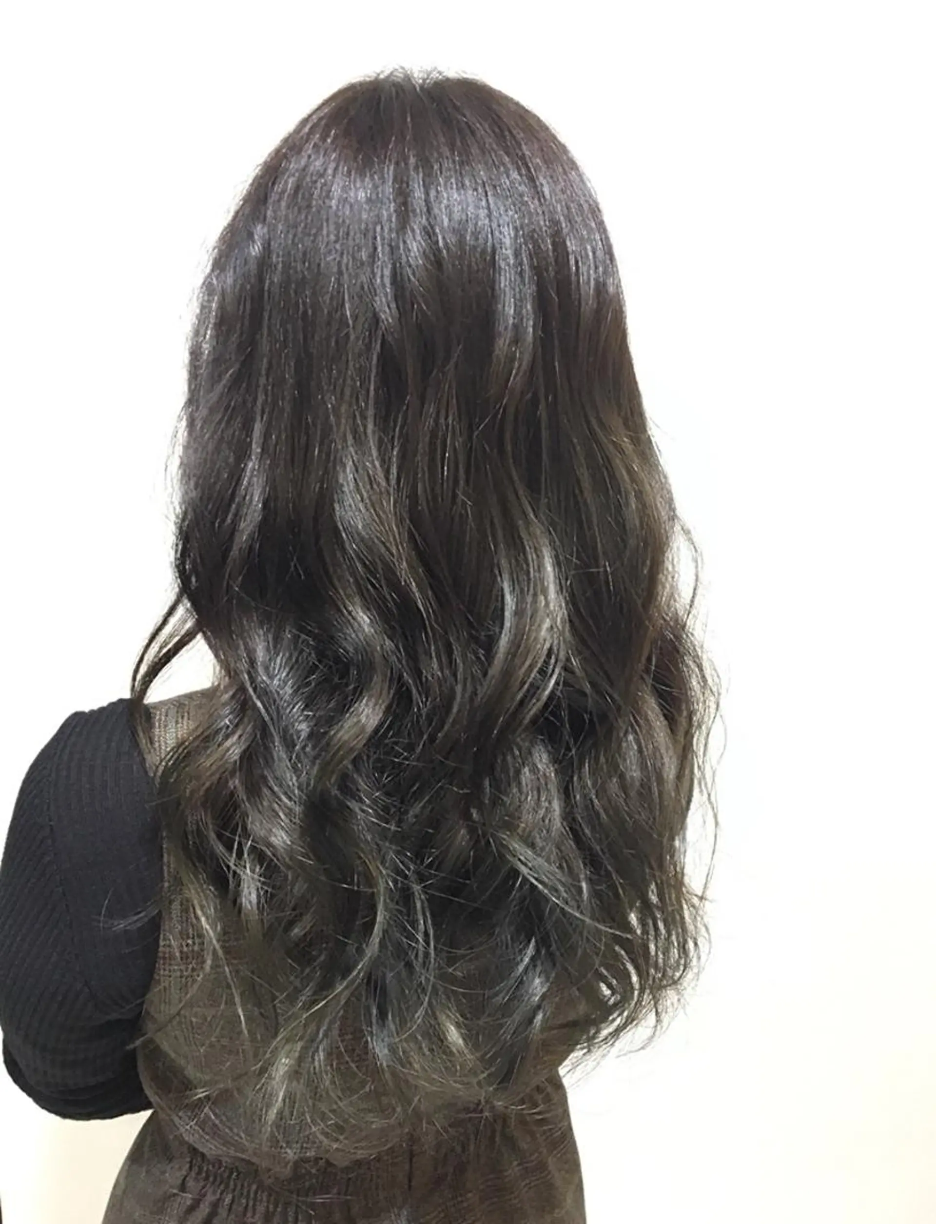 セミロング カラー カット ヘアカラー トリートメント ぱつっとボブ/ 小野あかねのヘアスタイル