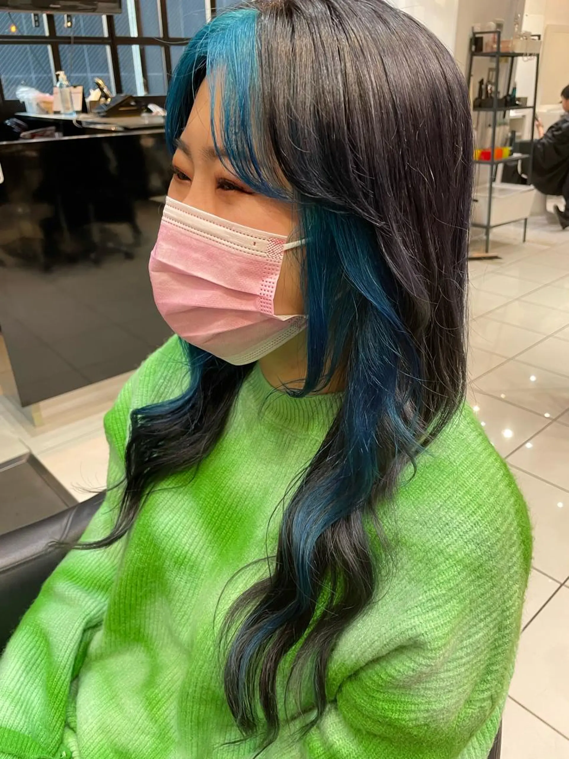 ロング カラー 黒髪 ブルーカラー ブルーブラック 女性リピ90%🍨 🩷佐藤みずきのヘアスタイル