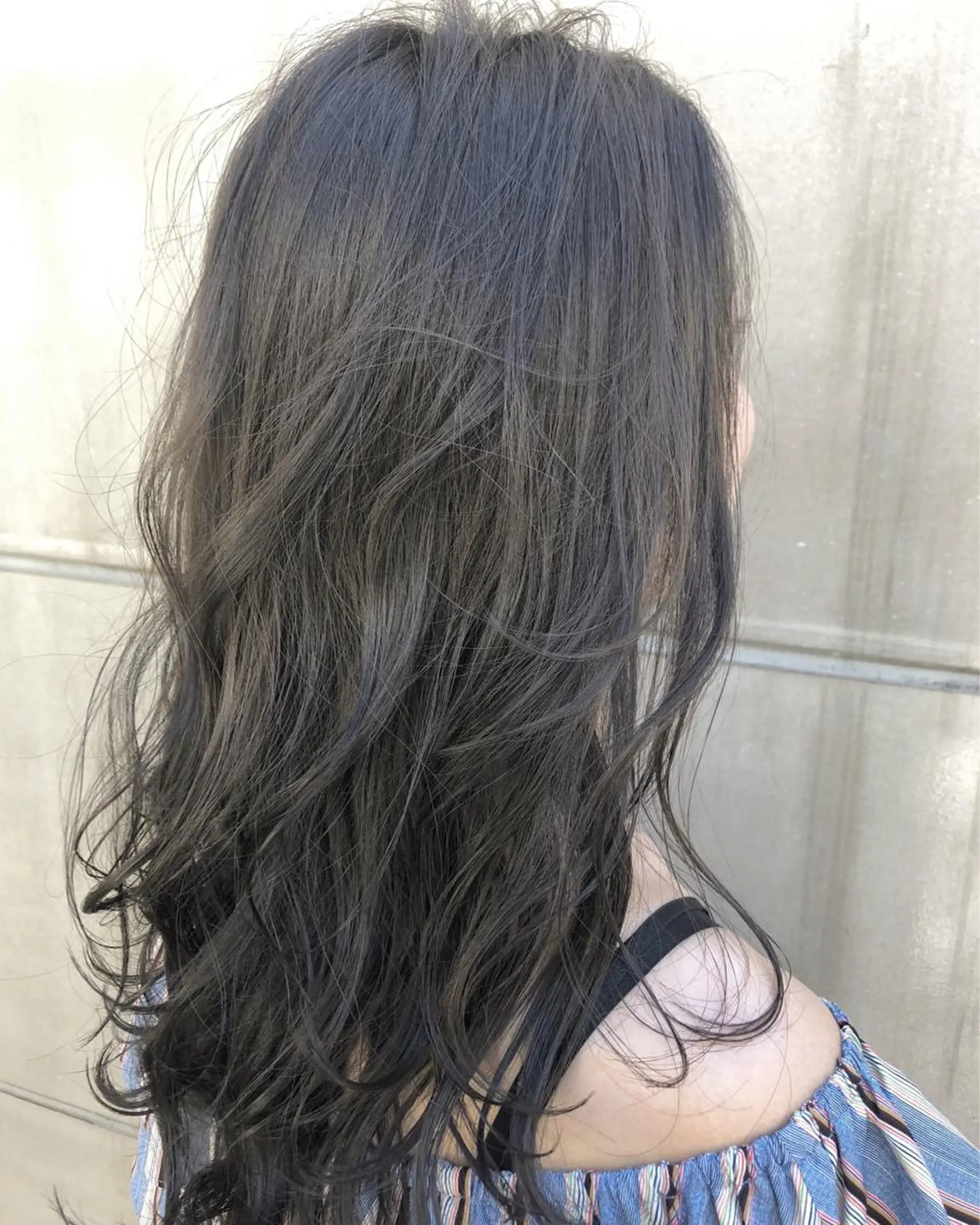 セミロング カラー 北間 寛哉のヘアスタイル