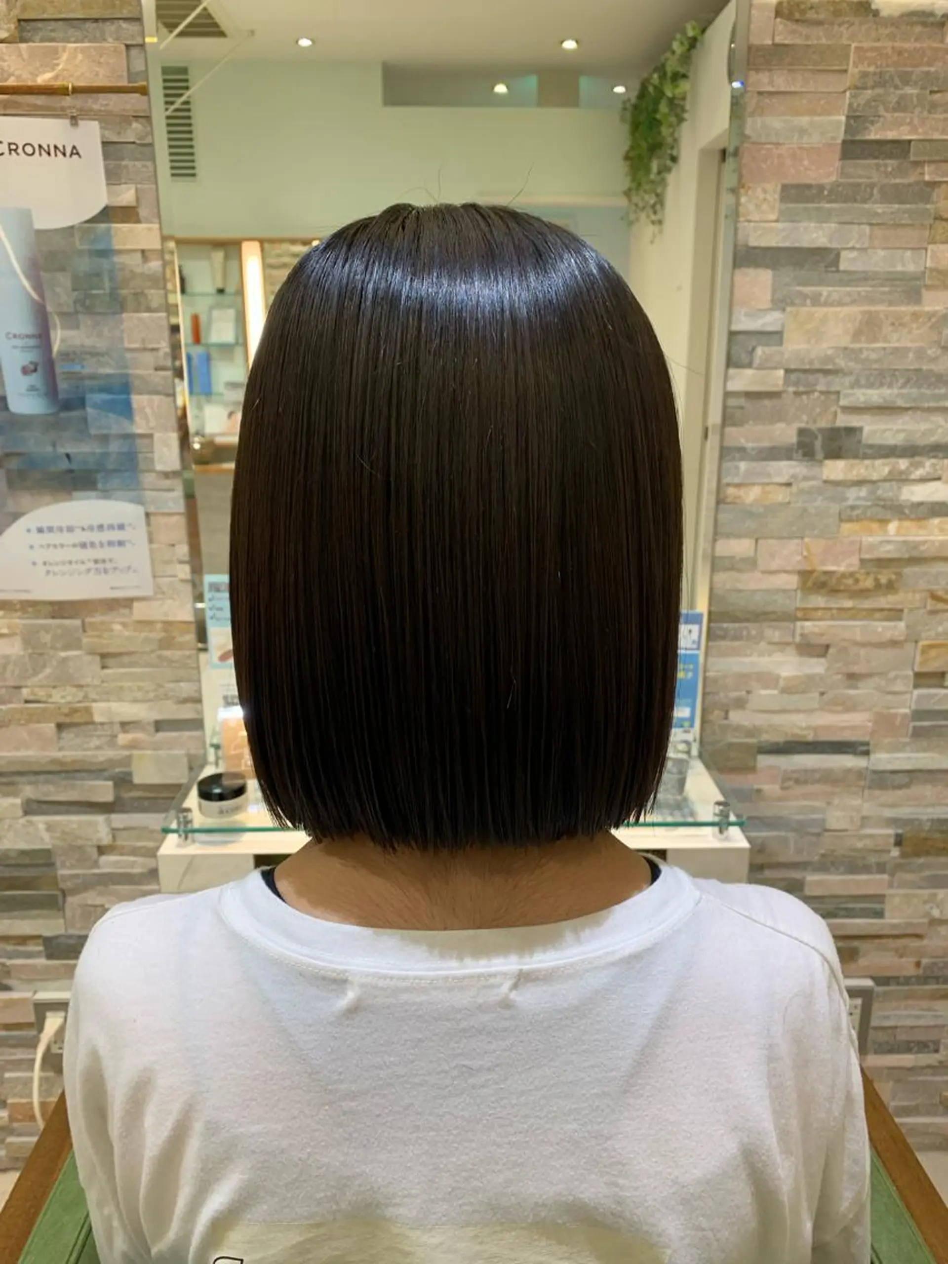 ショート 切りっぱなしボブ ボブ 高橋友里亜 /フリーランスのヘアスタイル