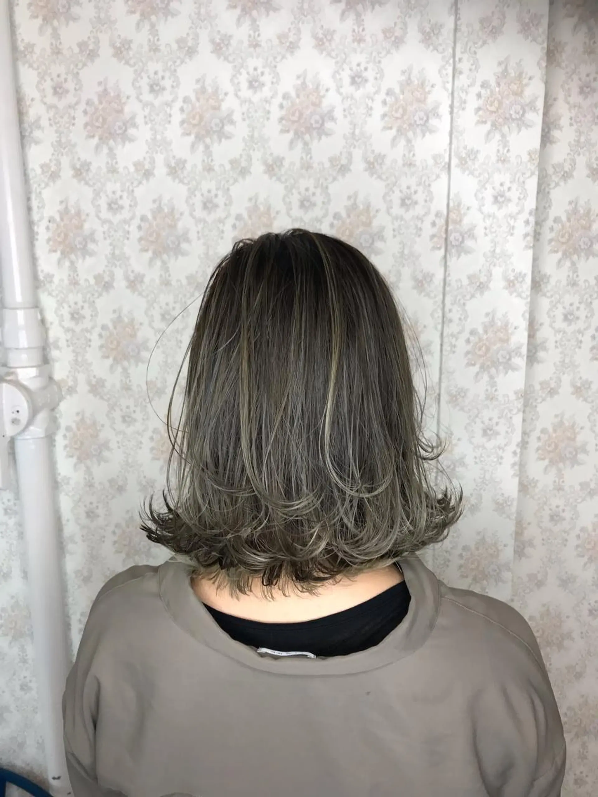 ミディアム ヘアカラー トリートメント en Siena エンシエナのヘアスタイル