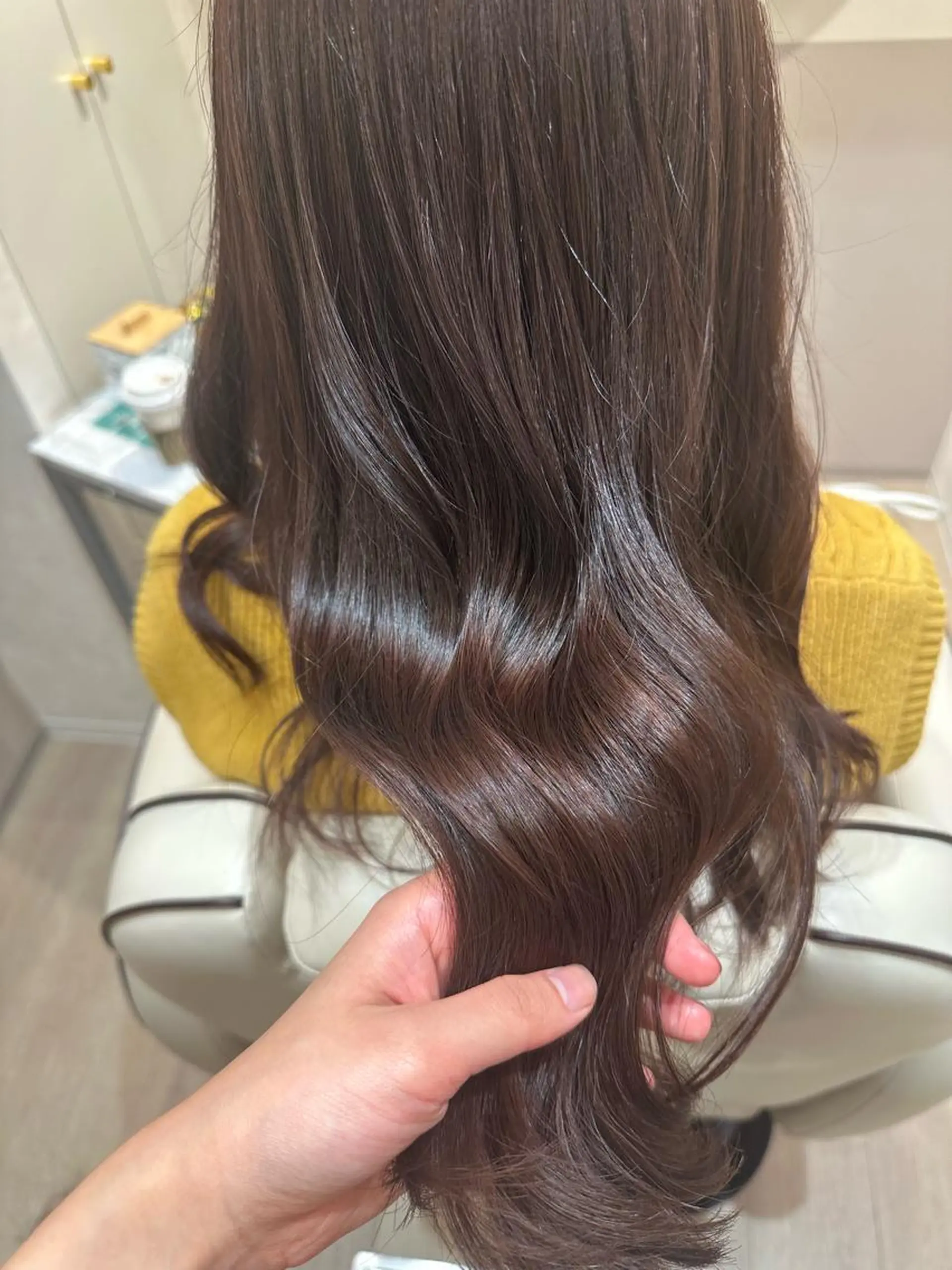 ロング チナツ ，のヘアスタイル