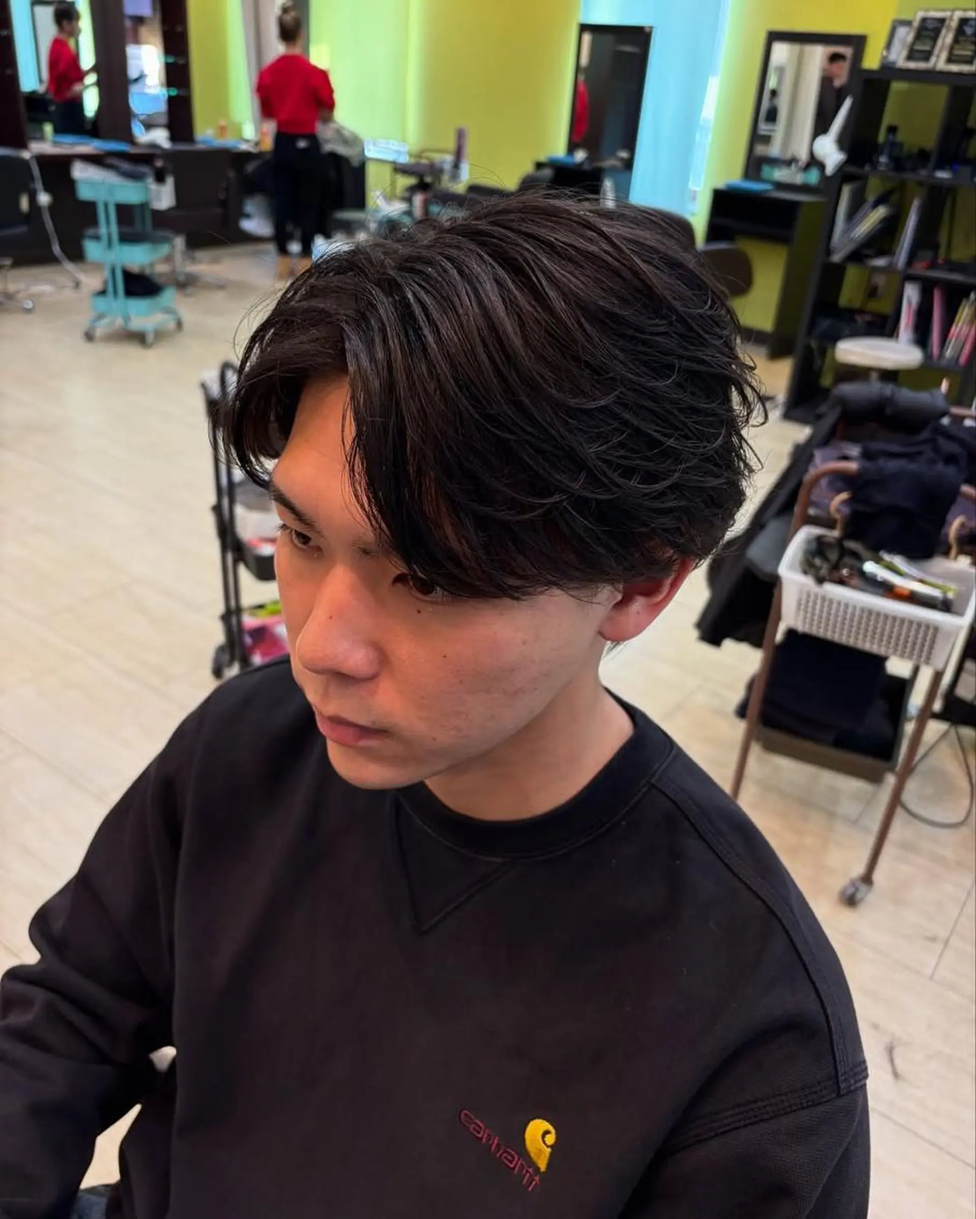 三ノ宮フェザーパーマ 10月再開予定のヘアスタイル