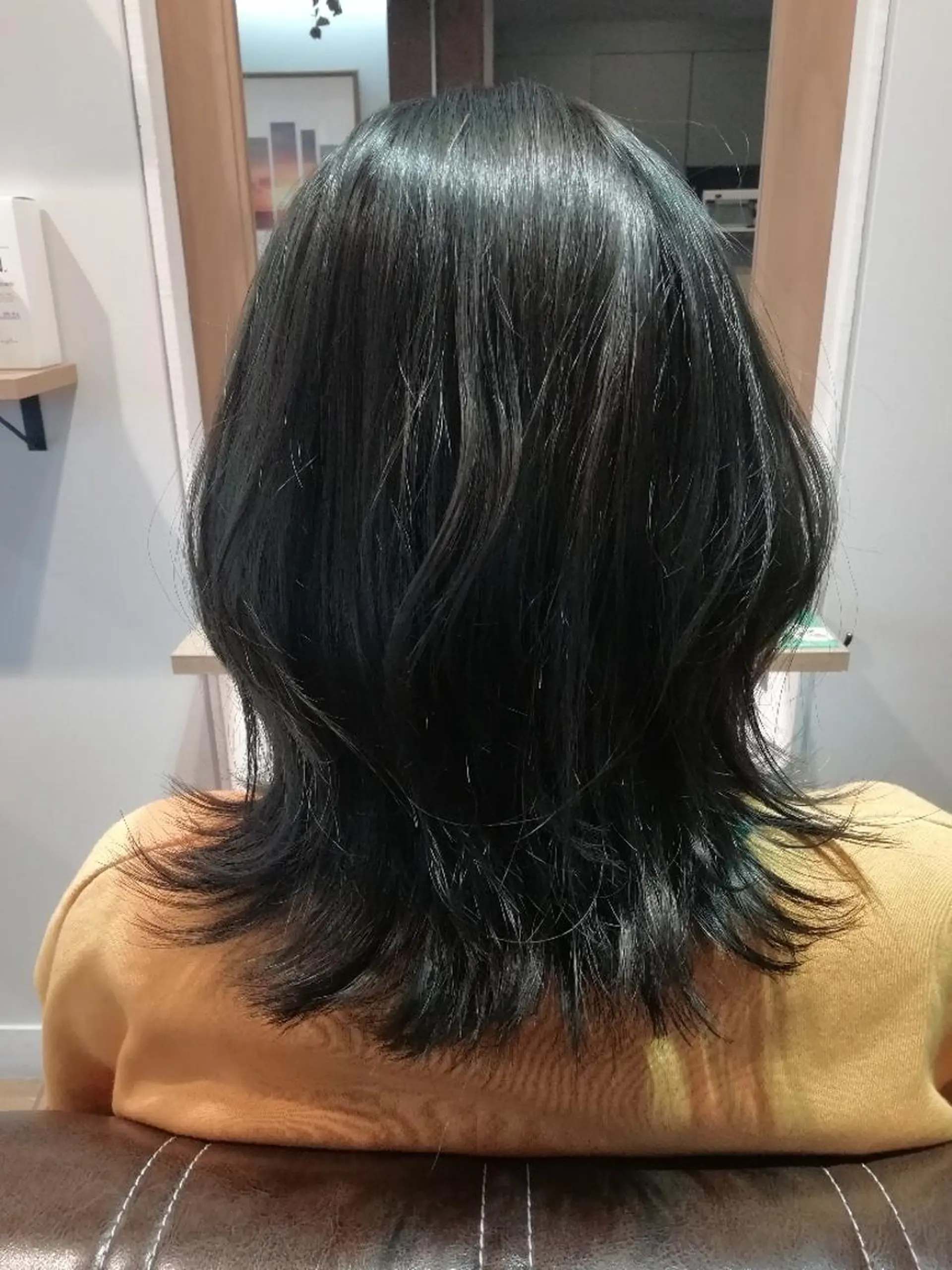 カラー 堀 望美のヘアスタイル