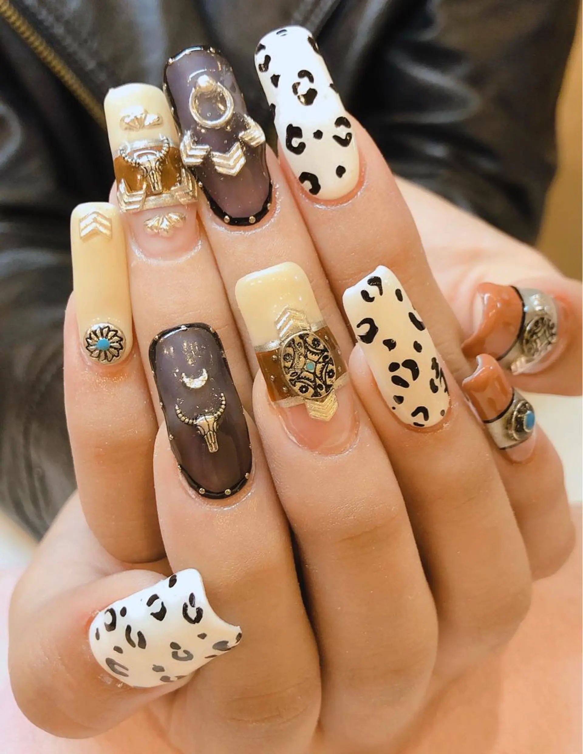 ネイル エムズ エムズのマツエク・マツパデザイン