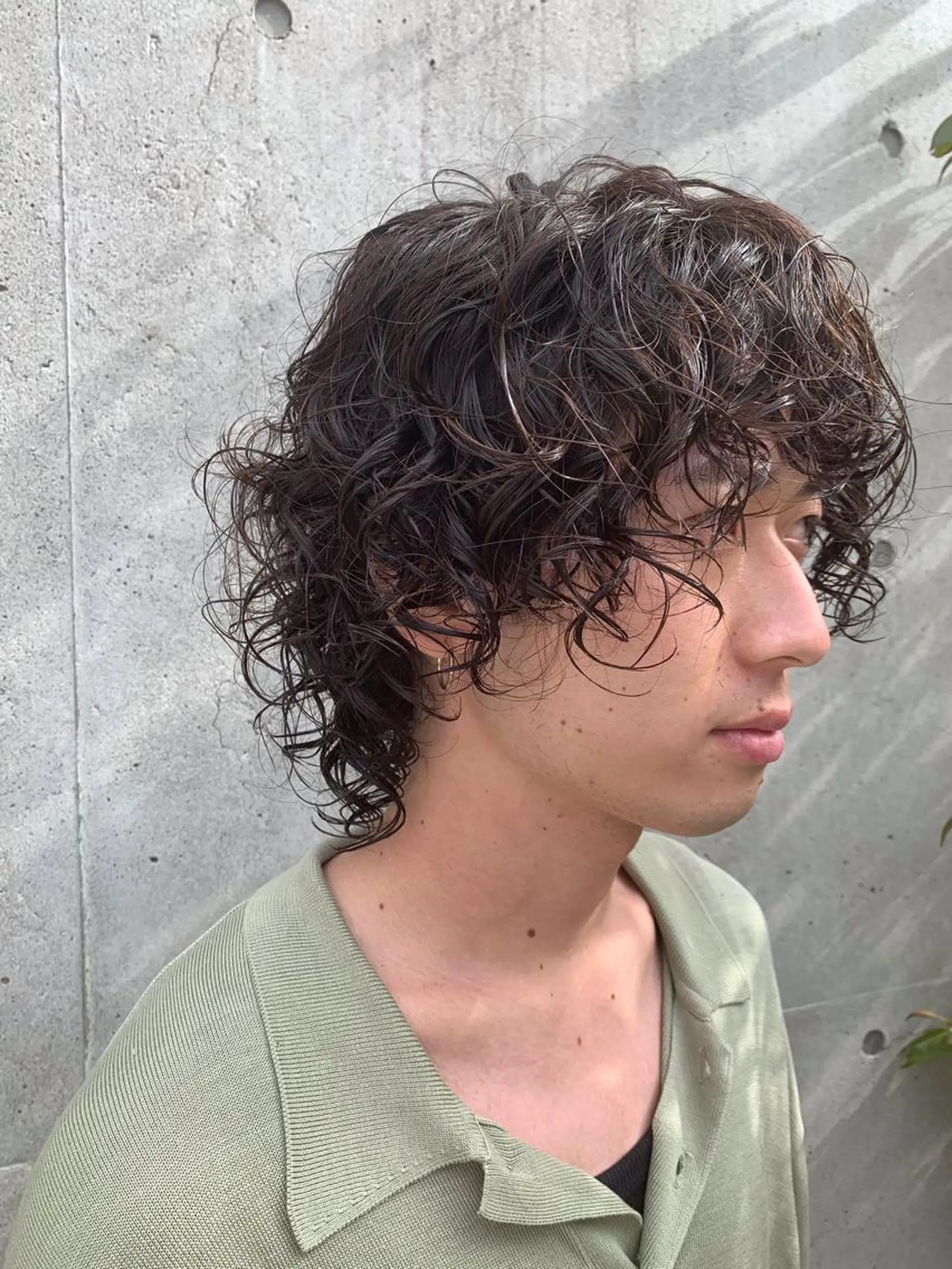 ショート メンズ メンズパーマ カット パーマ ウルフ、レイヤー 、メンズカットSHOのヘアスタイル