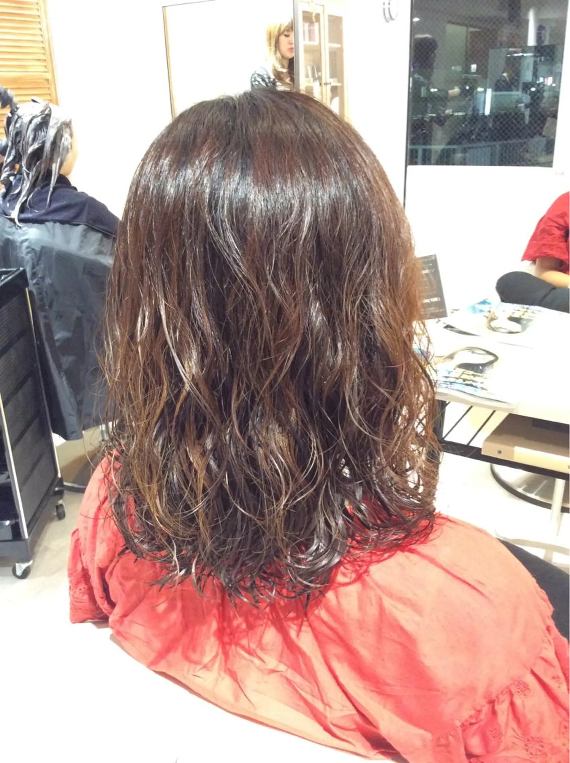 ミディアム パーマ 金子 富士のヘアスタイル