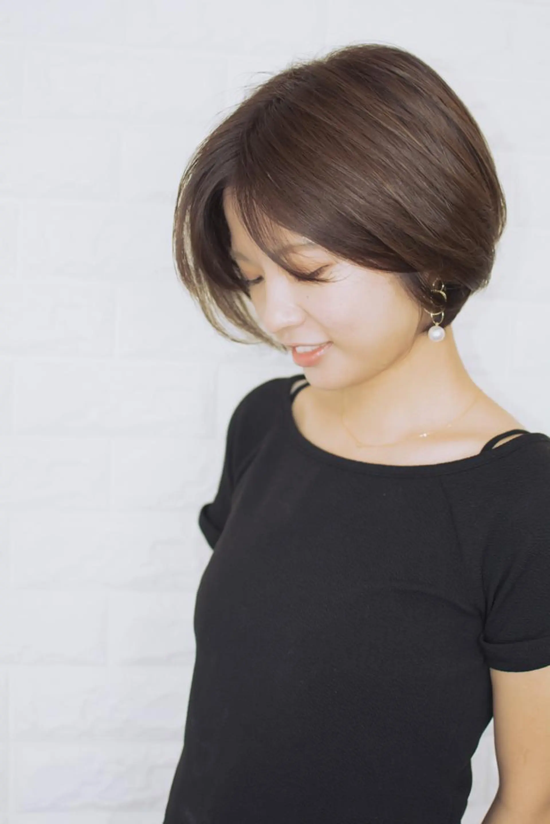 ショート カラー ショートボブ ベージュカラー ブルーカラー ブルージュ グレージュ 撮影モデル 斉藤 正敏のその他イメージ
