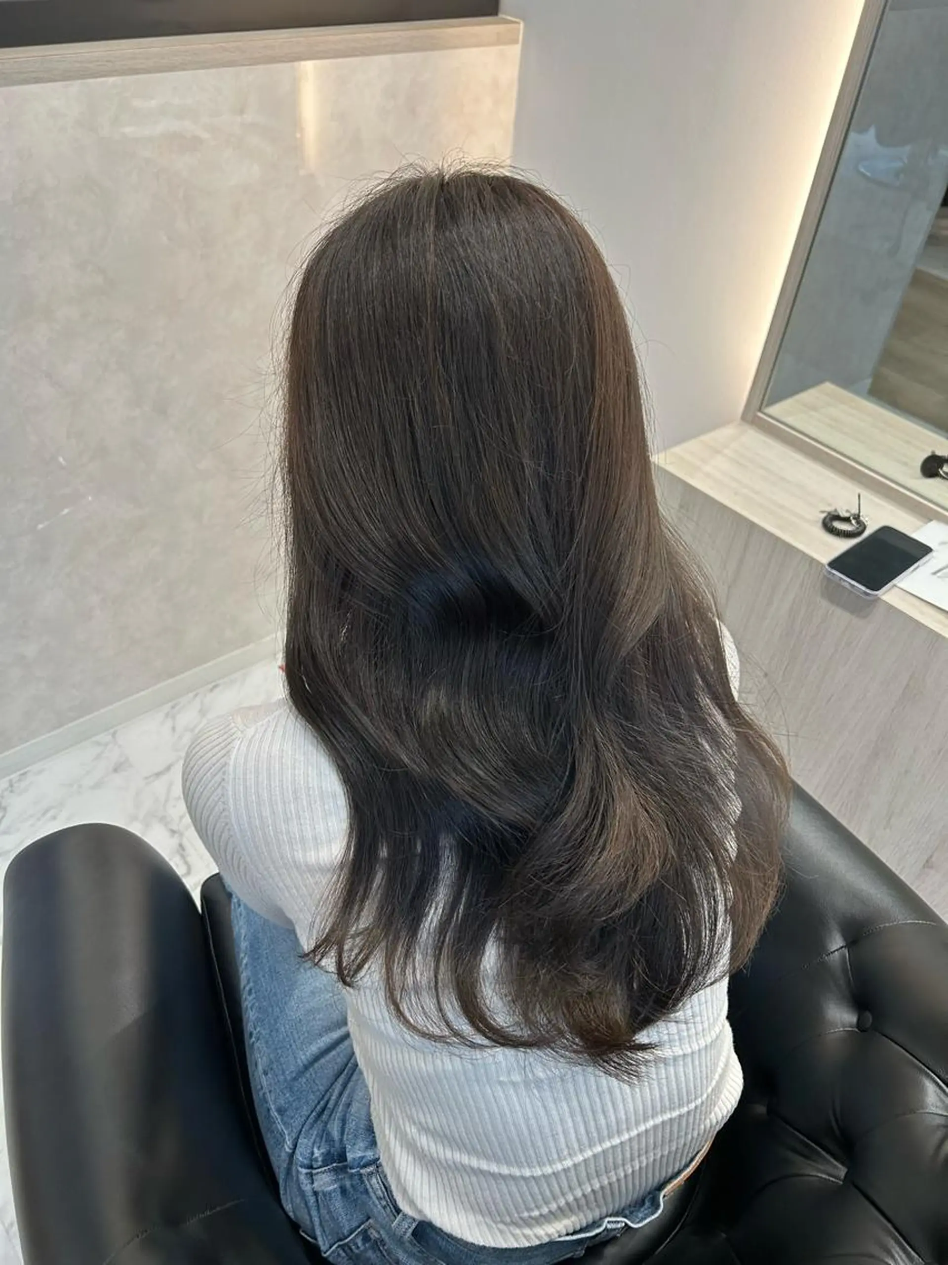 ロング カラー カット ヘアカラー トリートメント emi/髪質改善/ 韓国風/艶カラーのヘアスタイル