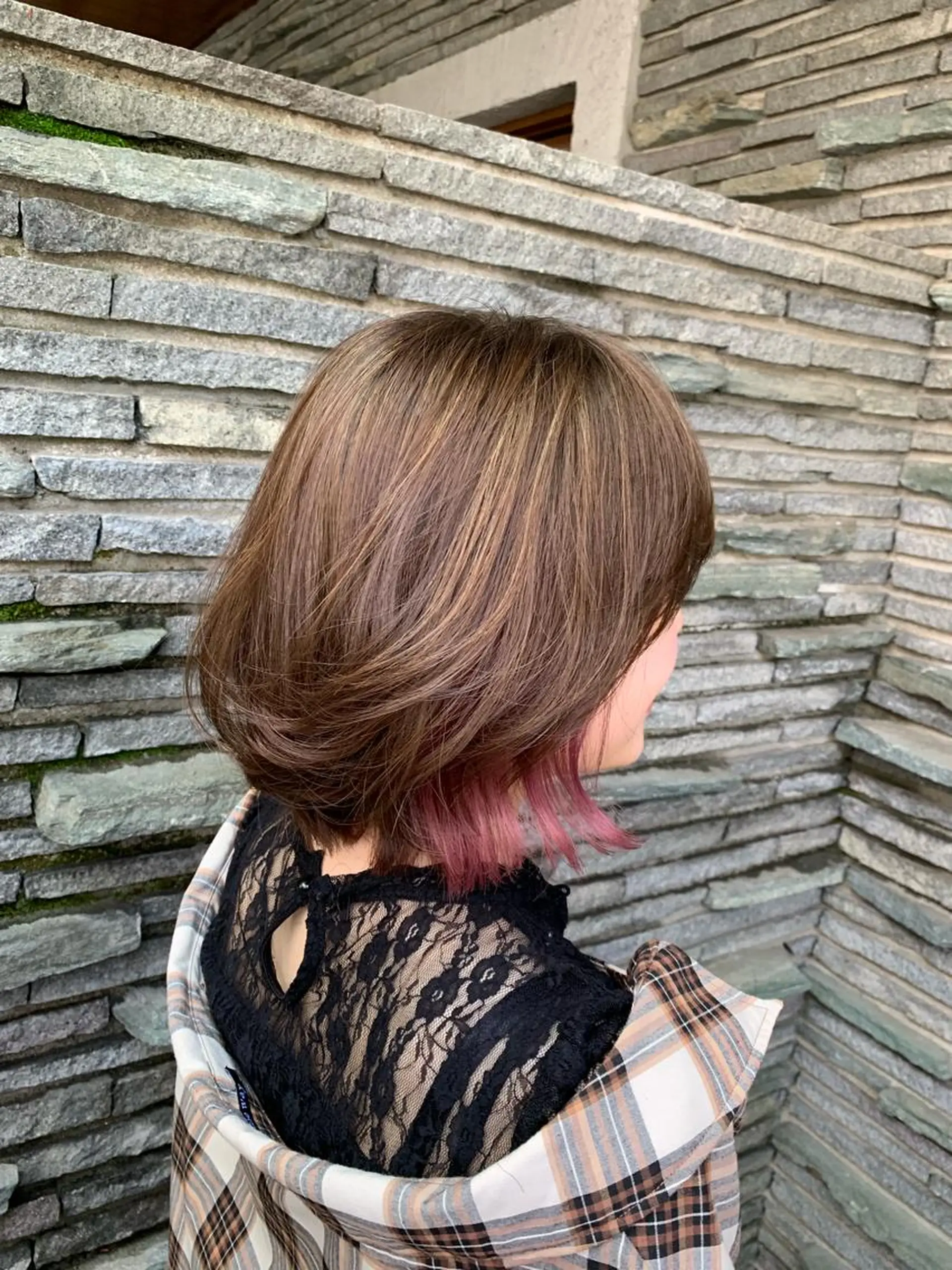 ショート カラー 本間 良のヘアスタイル